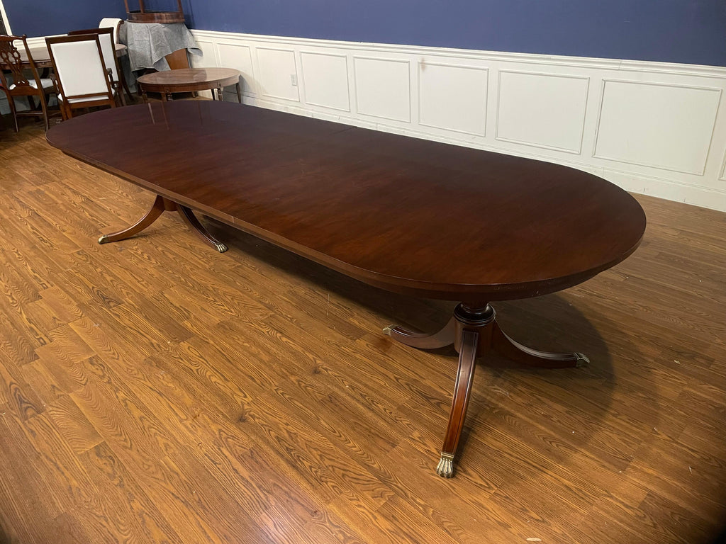 https://a.1stdibscdn.com/oval-mahogany-double-pedestal-dining-table-by-leighton-hall-made-to-order-for-sale-picture-11/f_44162/f_435790121739241774295/IMG_4504_master.jpeg