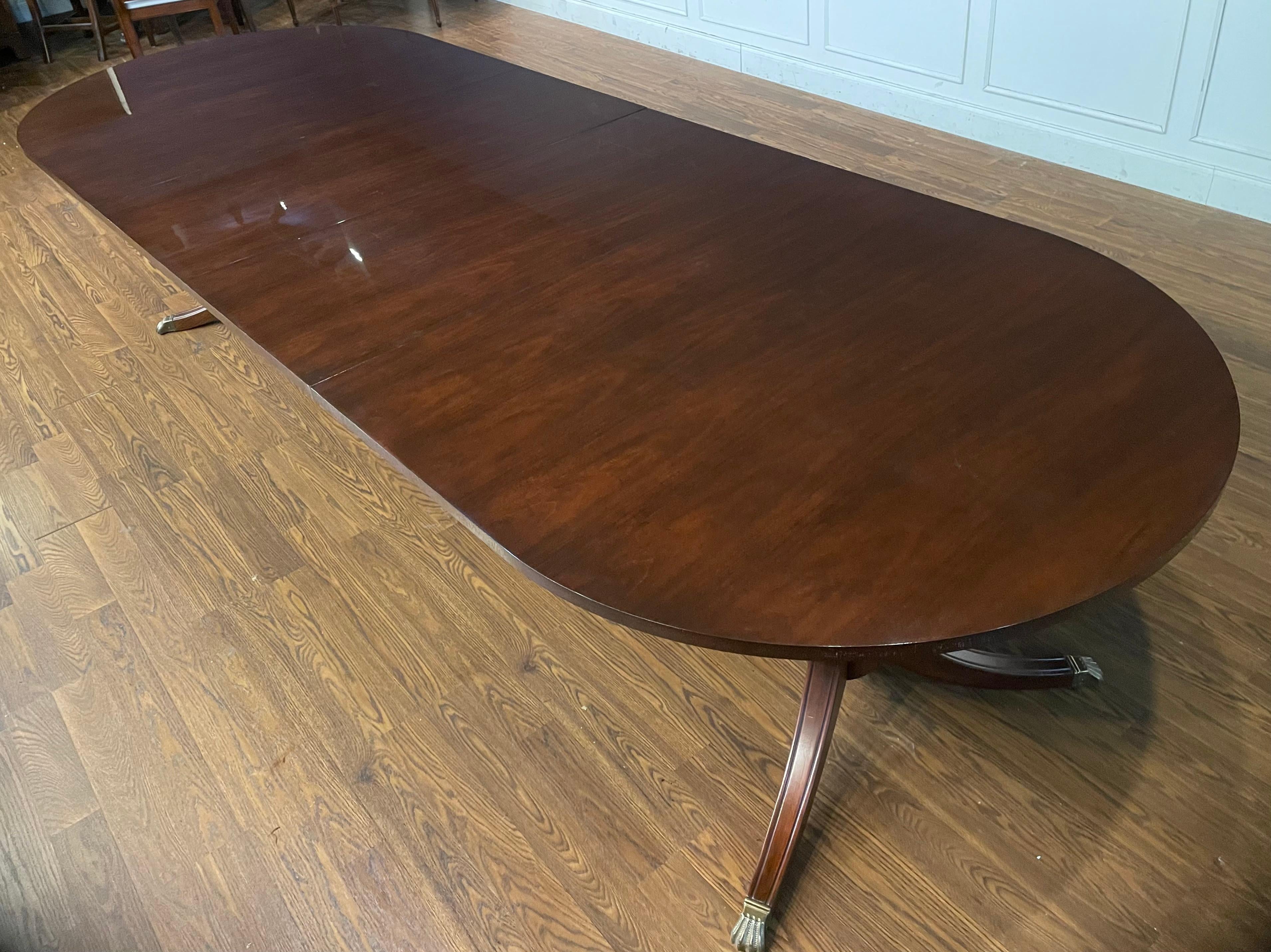 https://a.1stdibscdn.com/oval-mahogany-double-pedestal-dining-table-by-leighton-hall-made-to-order-for-sale-picture-8/f_44162/f_435790121739241760346/IMG_4507_master.jpeg