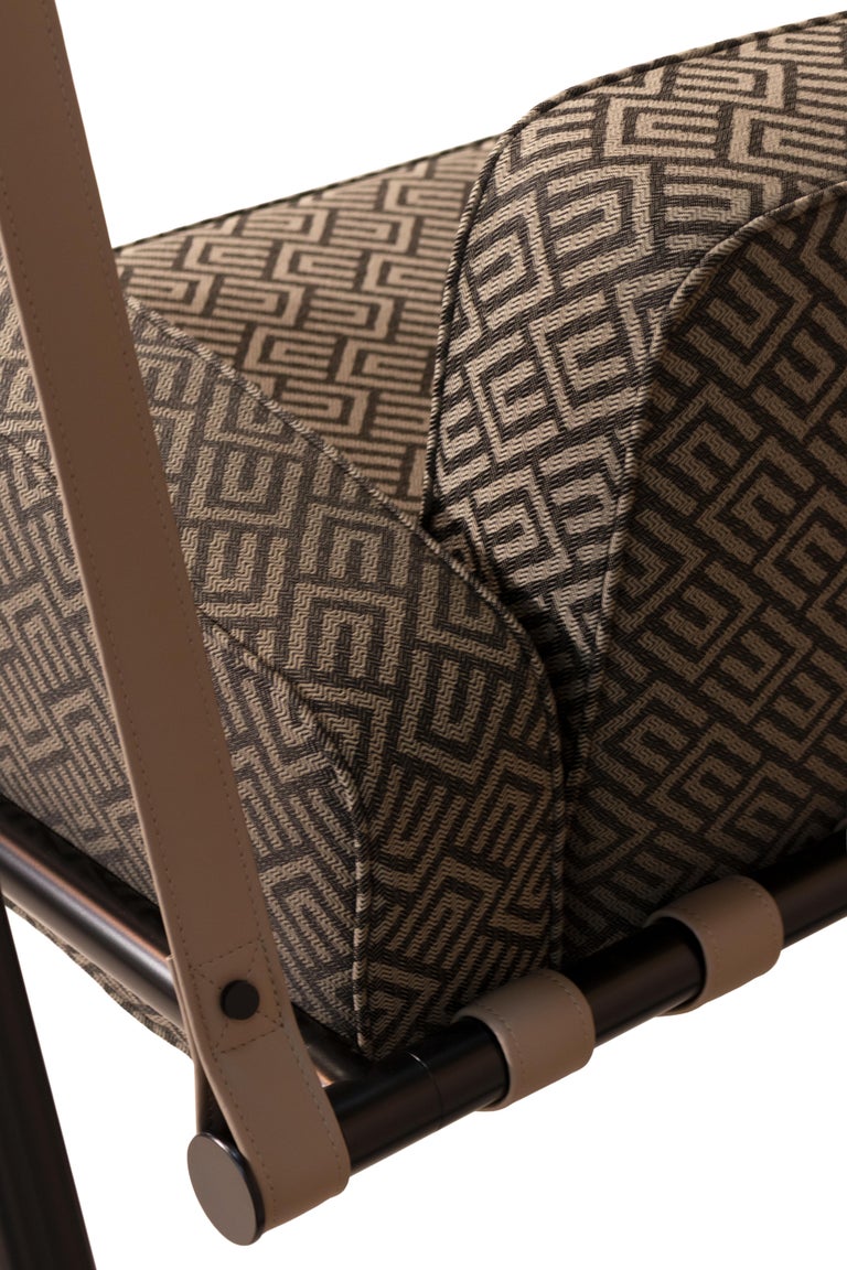 https://a.1stdibscdn.com/outdoor-swing-with-stainless-steel-structure-and-patterned-fabric-for-sale-picture-2/f_56702/f_465866621757412247285/IMG_4537_Edit_2__master.jpg?width=768
