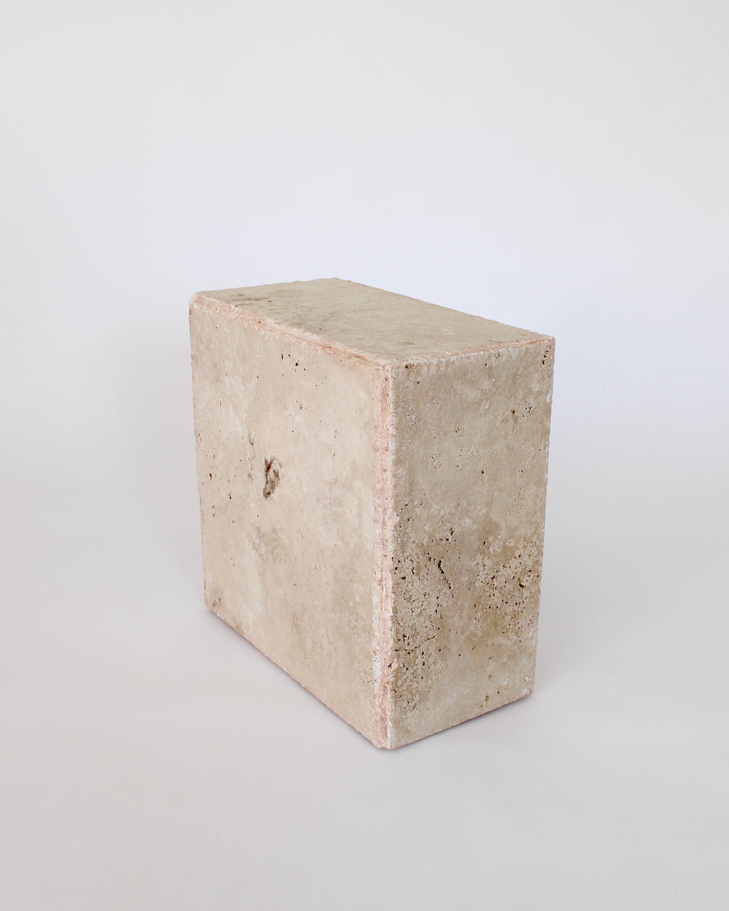https://a.1stdibscdn.com/travertine-marble-rectangular-tall-side-table-drinks-table-or-coffee-table-for-sale-picture-6/f_8198/f_221481821610822938055/IMG_4747_master.jpeg