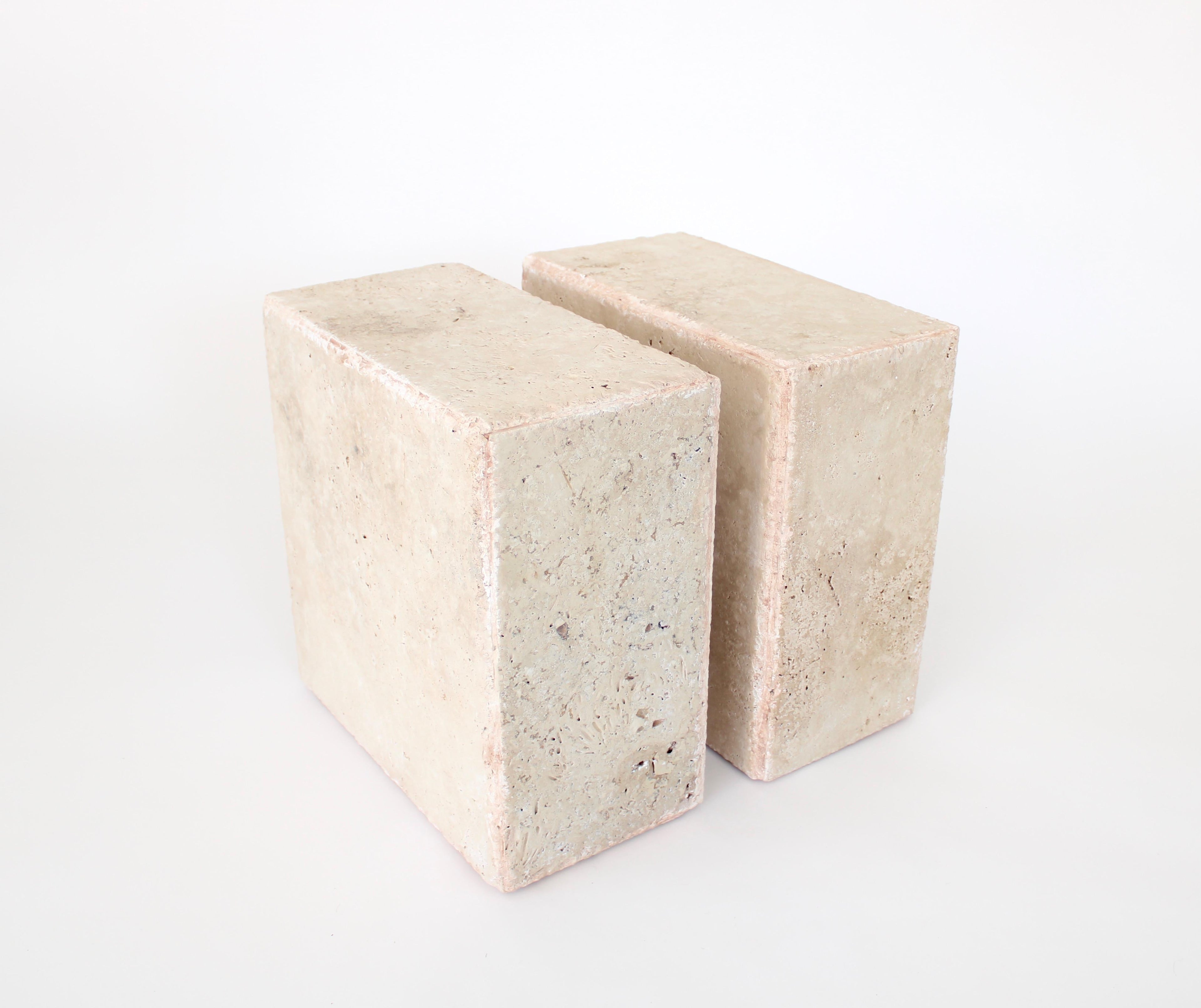 https://a.1stdibscdn.com/travertine-marble-rectangular-tall-side-table-drinks-table-or-coffee-table-for-sale-picture-8/f_8198/f_221481821610853556261/IMG_4748_master.jpg