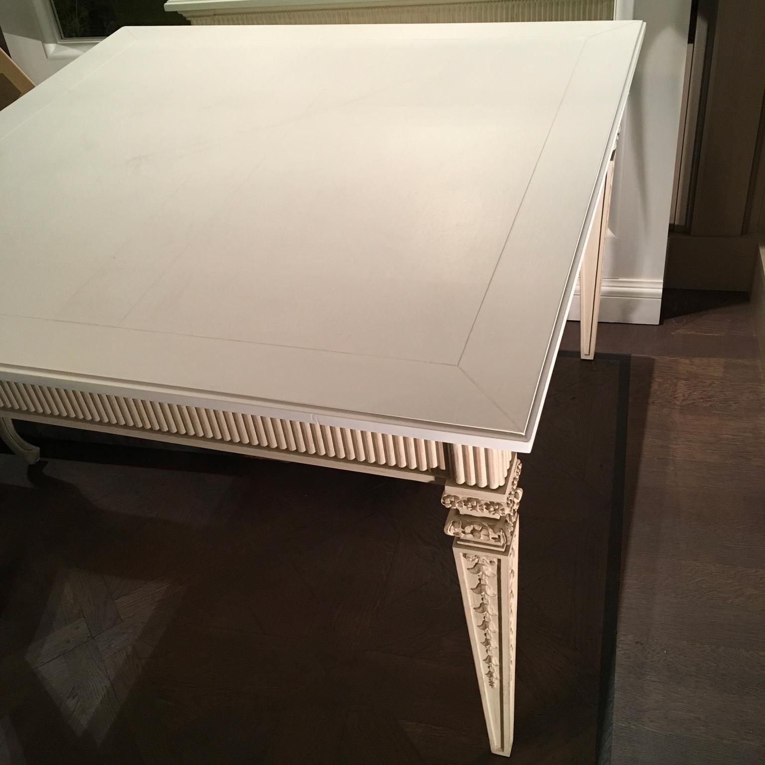 https://a.1stdibscdn.com/louis-xvi-french-style-white-ecru-hand-lacquered-carved-oak-square-dining-table-for-sale-picture-3/f_36621/f_115424031536047974642/IMG_4754_master.JPG