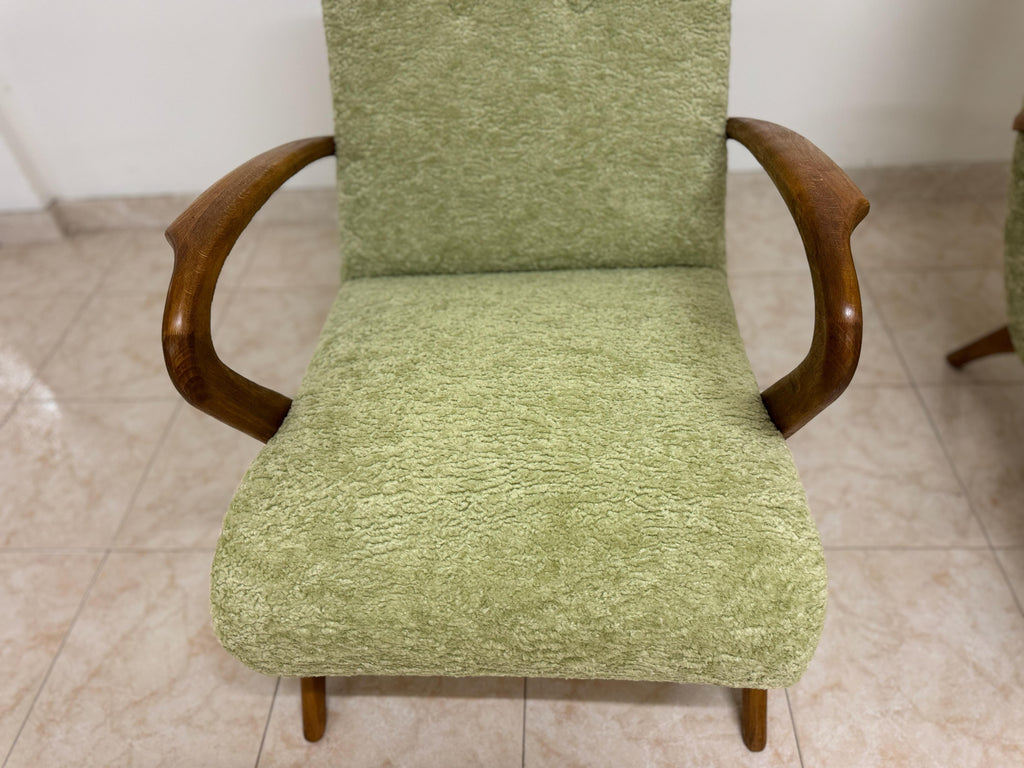 https://a.1stdibscdn.com/pair-of-contemporary-italian-armchairs-for-sale-picture-4/f_47872/f_403874321719586875171/IMG_4758_master.jpeg