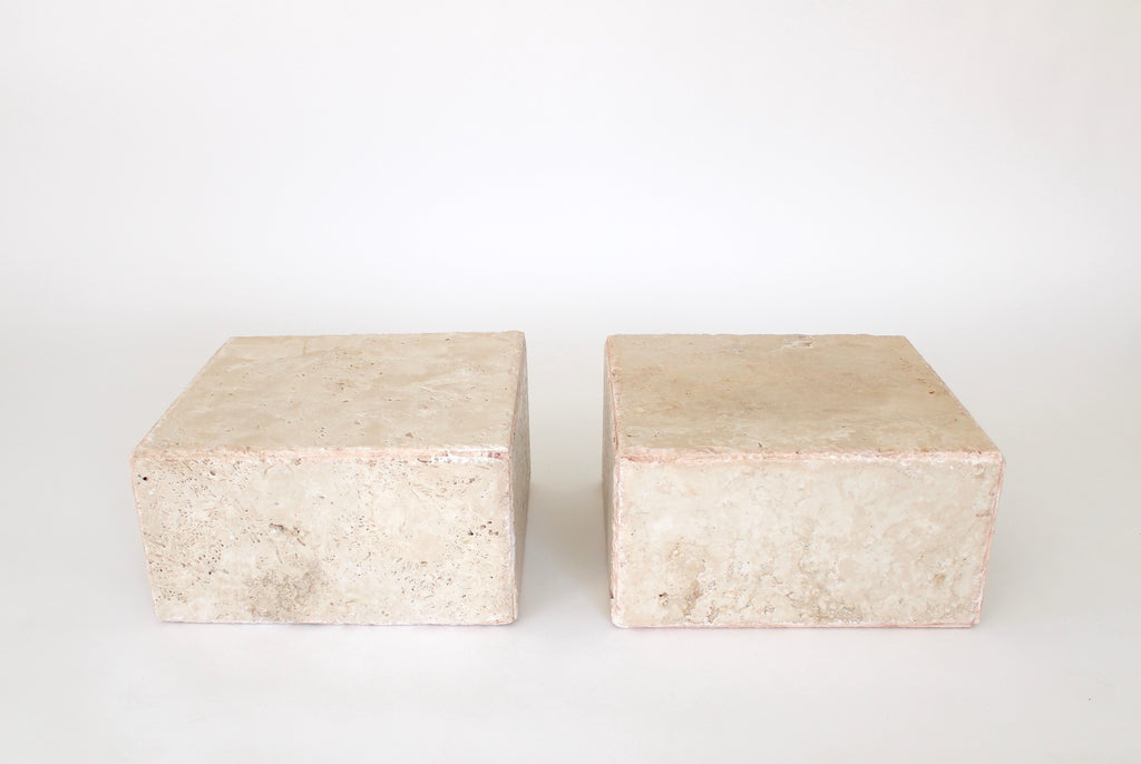 https://a.1stdibscdn.com/travertine-marble-rectangular-tall-side-table-drinks-table-or-coffee-table-for-sale-picture-10/f_8198/f_221481821610853544561/IMG_4771_master.jpg