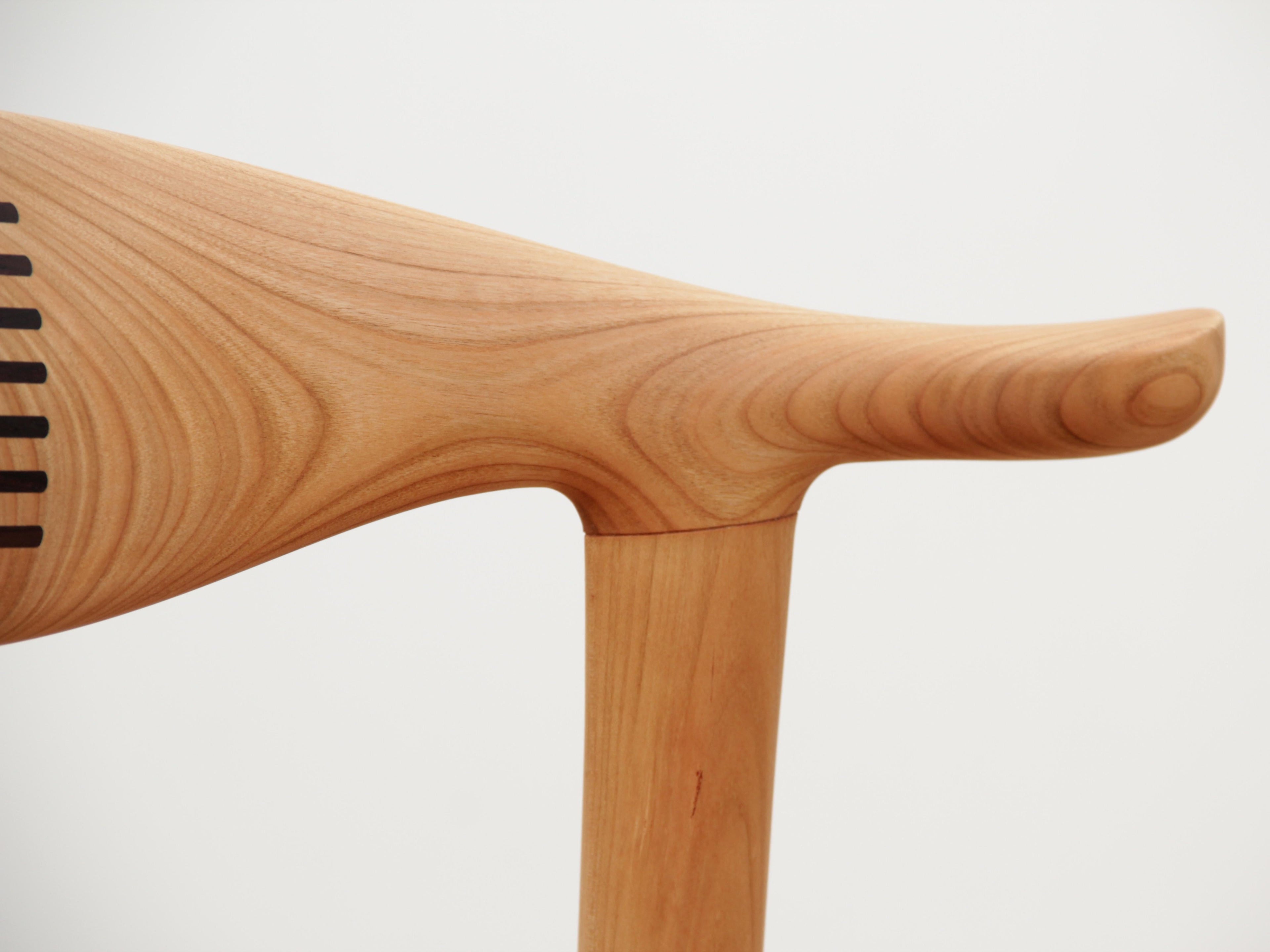 https://a.1stdibscdn.com/mid-century-modern-scandinavian-chair-model-cow-horn-pp-505-by-hans-wegner-new-for-sale-picture-13/f_17192/1555518042187/IMG_5036_master.JPG
