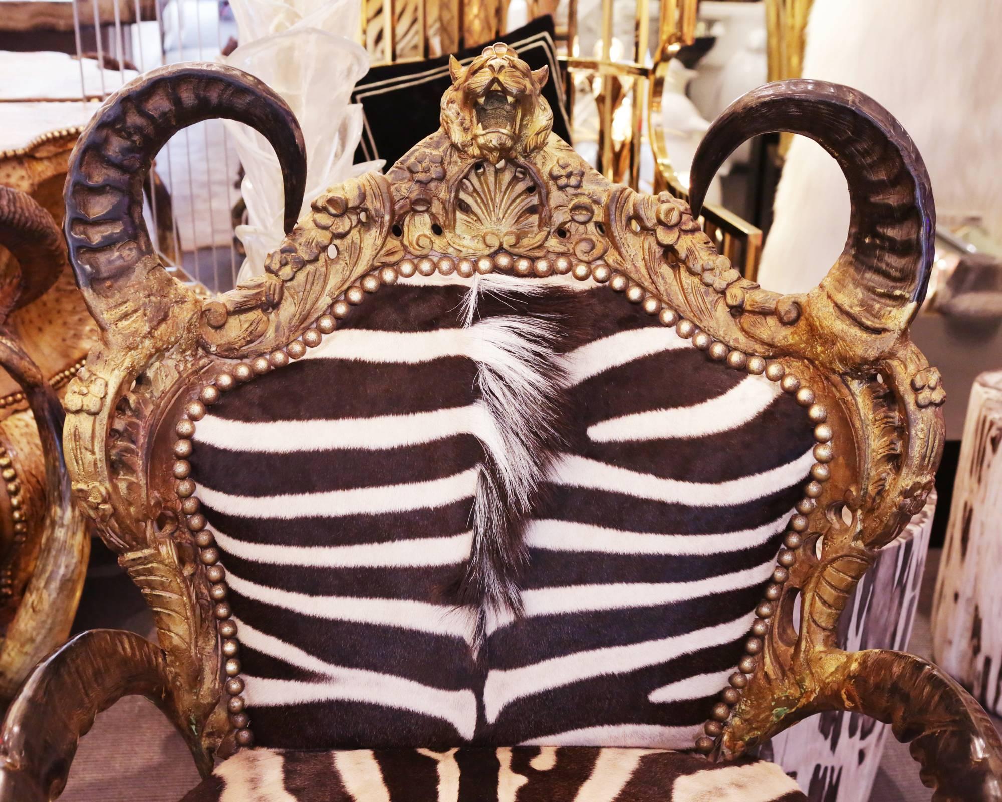 https://a.1stdibscdn.com/zebra-and-lion-head-armchair-for-sale-picture-6/archivesE/upload/f_14282/1524845587989/IMG_5039_master.JPG