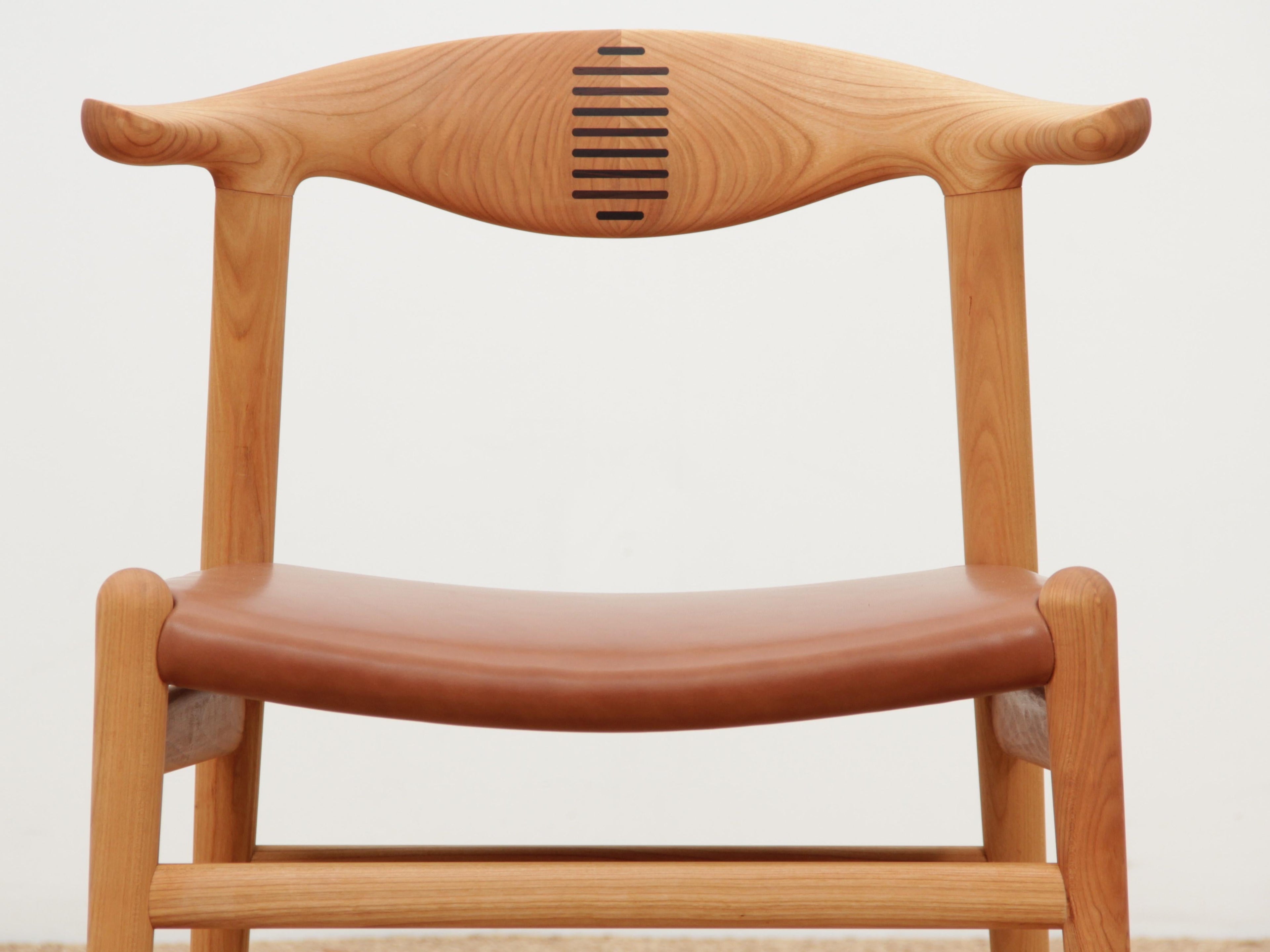 https://a.1stdibscdn.com/mid-century-modern-scandinavian-chair-model-cow-horn-pp-505-by-hans-wegner-new-for-sale-picture-7/f_17192/1555518045491/IMG_5039_master.JPG