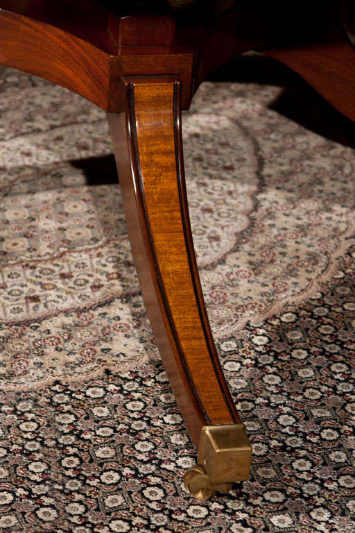 https://a.1stdibscdn.com/custom-english-72-diameter-mahogany-starburst-dining-table-with-leaf-for-sale-picture-3/9420003/f_185103421585523870341/IMG_5044.jpg