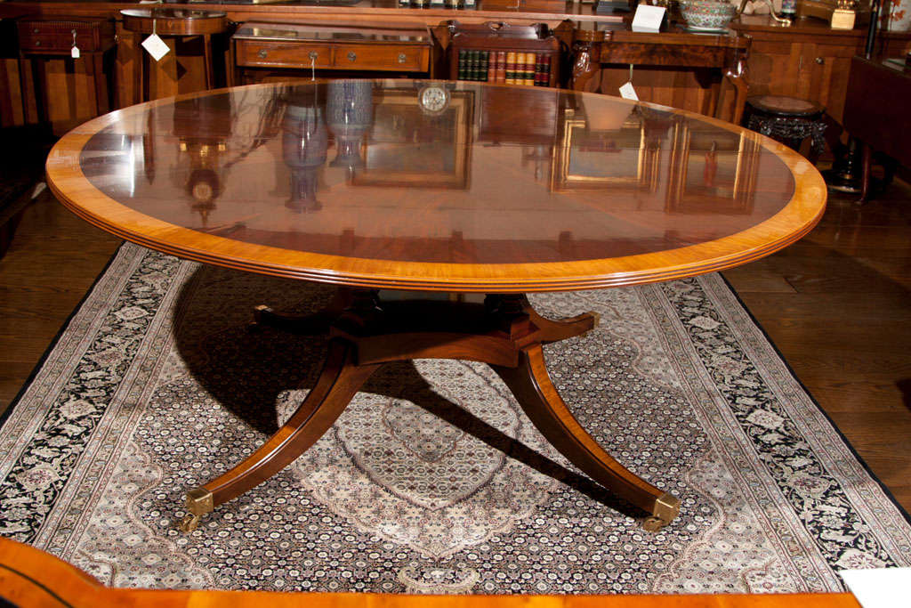 https://a.1stdibscdn.com/custom-english-72-diameter-mahogany-starburst-dining-table-with-leaf-for-sale-picture-6/9420003/f_185103421585523871022/IMG_5055.jpg
