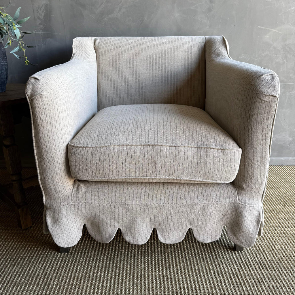 https://a.1stdibscdn.com/linen-slip-covered-madison-chair-with-scallop-skirt-detail-and-down-cushion-for-sale-picture-6/f_18223/f_490777321772659708888/IMG_5090_master.jpeg