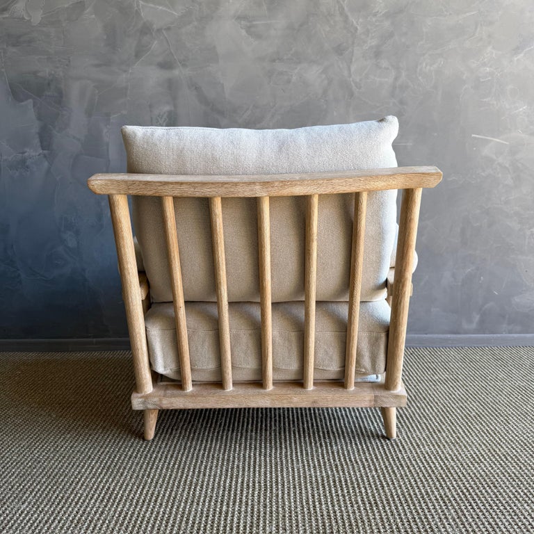 https://a.1stdibscdn.com/frances-white-oak-chair-in-stone-washed-linen-with-down-cushions-for-sale-picture-7/f_18223/f_416013221744401472270/IMG_5149_master.jpg?width=768