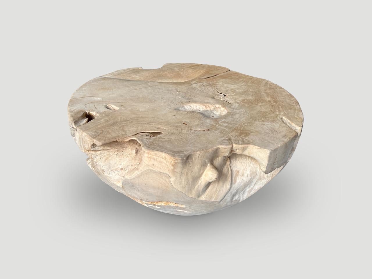 https://a.1stdibscdn.com/andrianna-shamaris-organic-bleached-teak-wood-coffee-table-for-sale-picture-2/f_10806/f_336315121680555798407/IMG_5230_master.jpeg