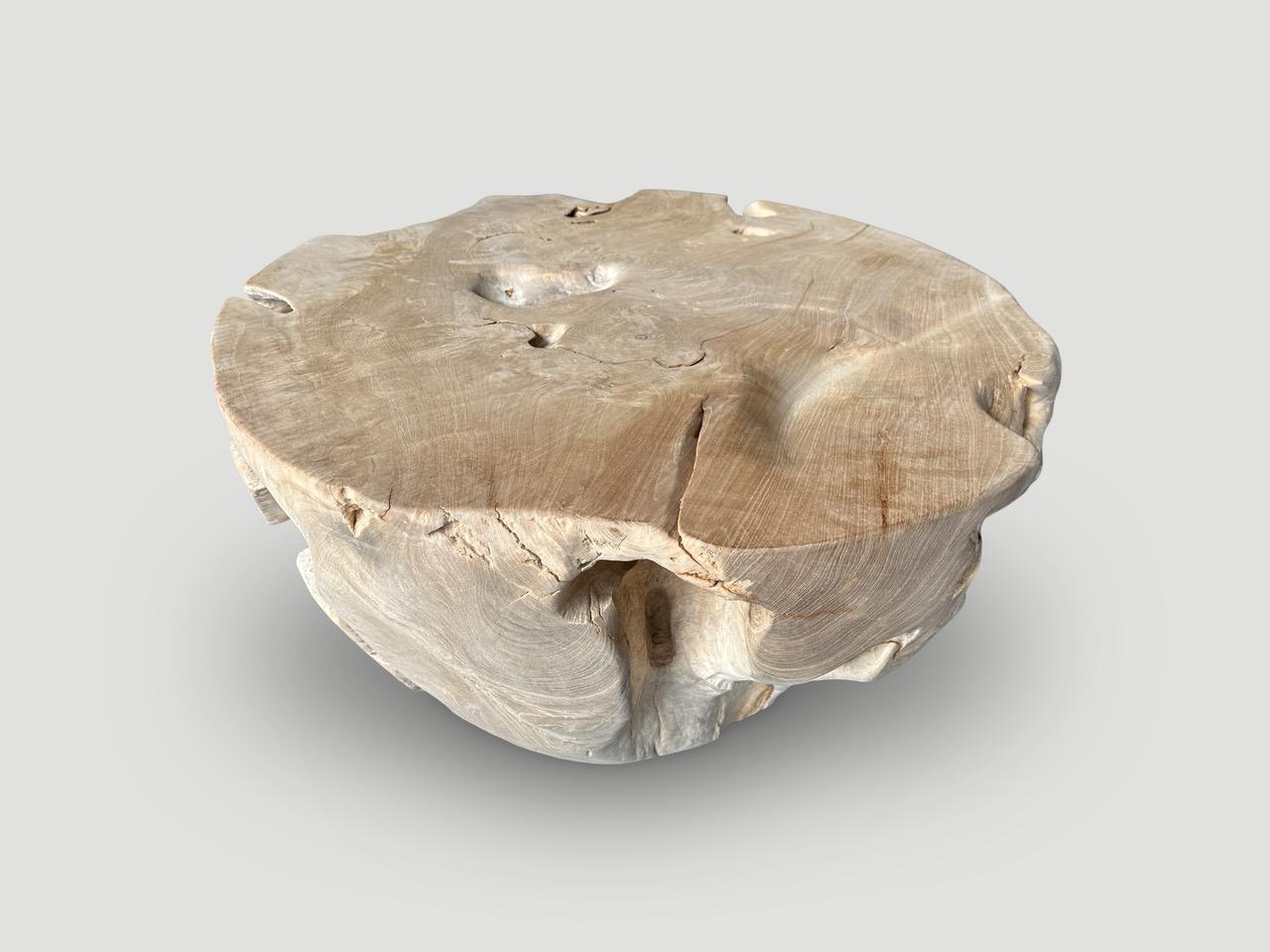 https://a.1stdibscdn.com/andrianna-shamaris-organic-bleached-teak-wood-coffee-table-for-sale-picture-4/f_10806/f_336315121680555798832/IMG_5236_master.jpeg