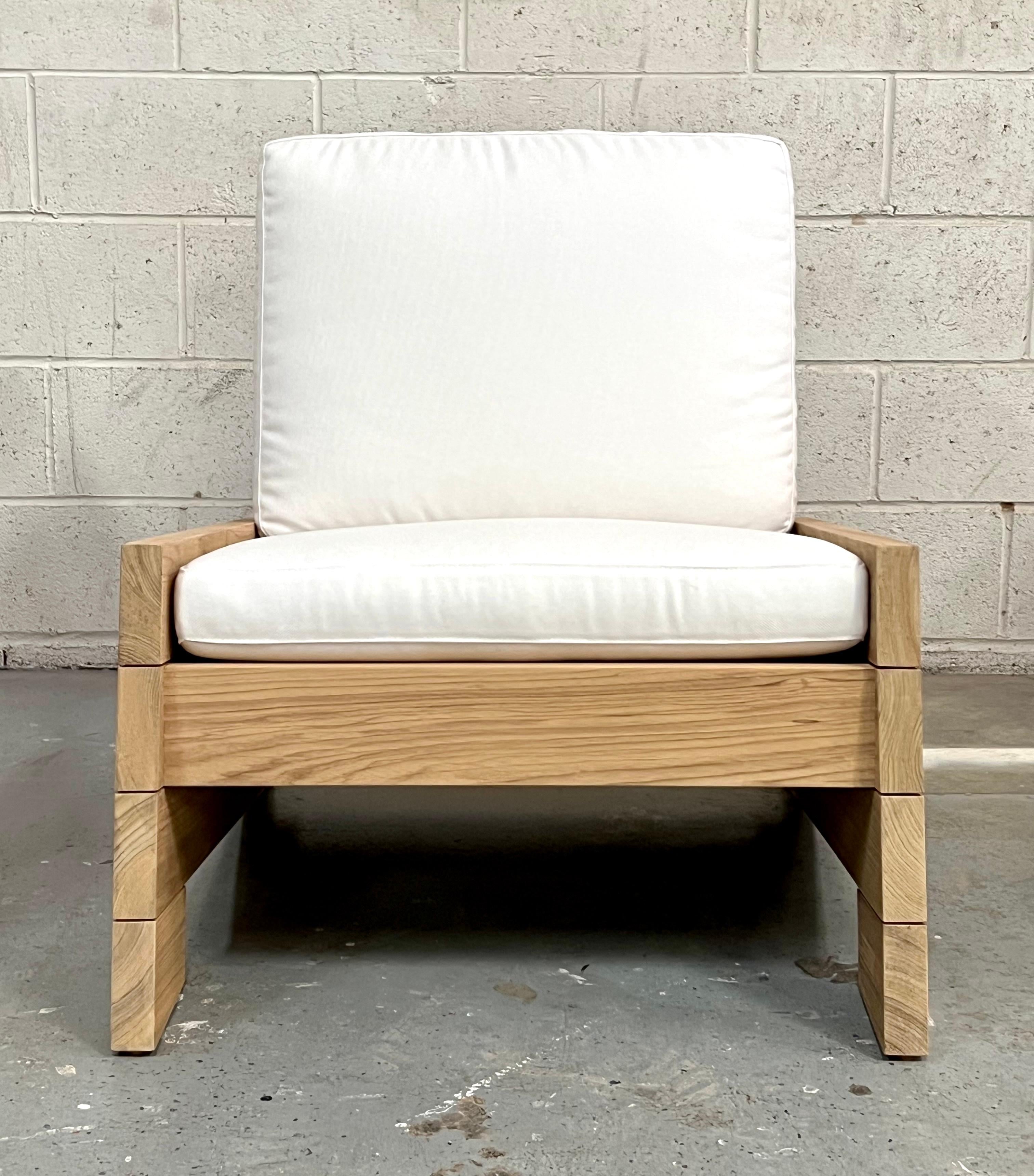 https://a.1stdibscdn.com/outdoor-lounge-chair-made-from-teak-for-sale-picture-6/f_8065/f_329130021677075953062/IMG_5303_master.jpg
