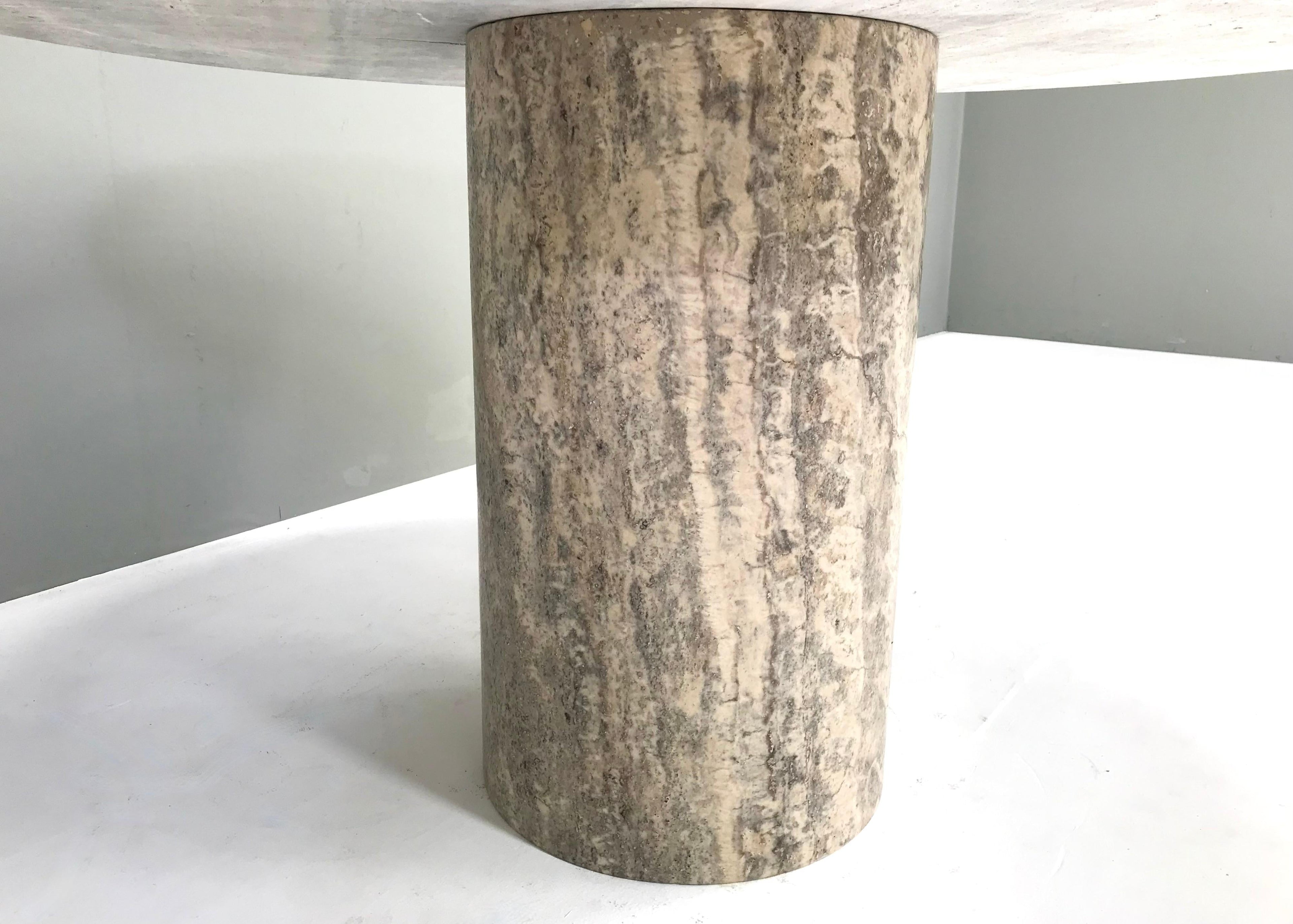 https://a.1stdibscdn.com/grey-beige-travertine-round-dining-table-in-the-manor-of-upup-mangiarotti-for-sale-picture-9/f_17122/f_409730721723100955742/IMG_5337_master.jpeg