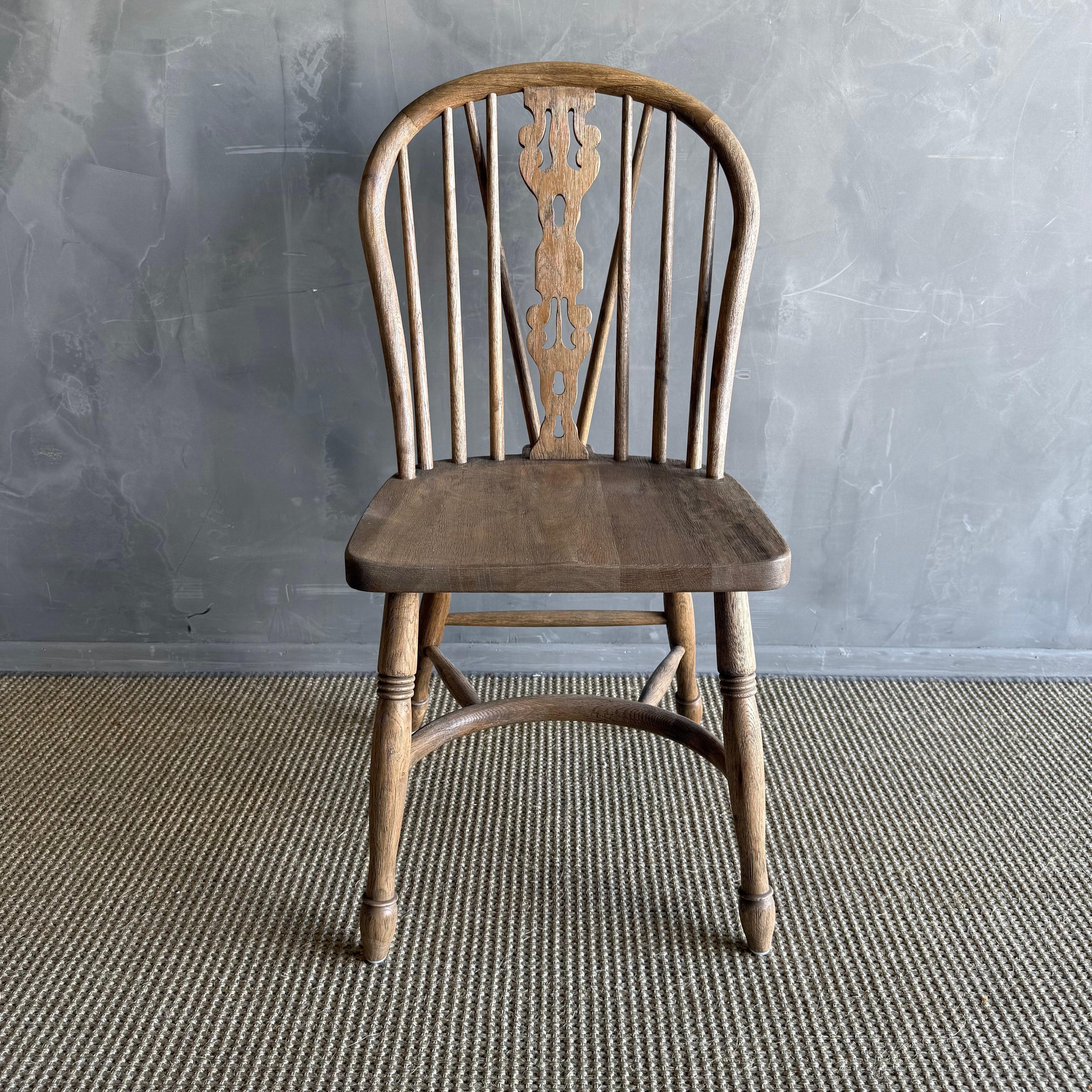 https://a.1stdibscdn.com/white-oak-dining-chairs-by-bloom-home-in-montana-brown-for-sale-picture-2/f_18223/f_490773721772658335792/IMG_5347_master.jpeg