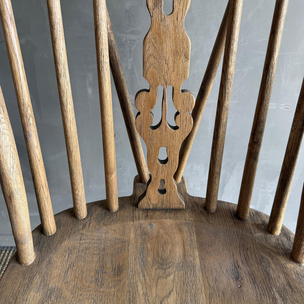 https://a.1stdibscdn.com/white-oak-dining-chairs-by-bloom-home-in-montana-brown-for-sale-picture-4/f_18223/f_490773721772658341153/IMG_5349_master.jpeg