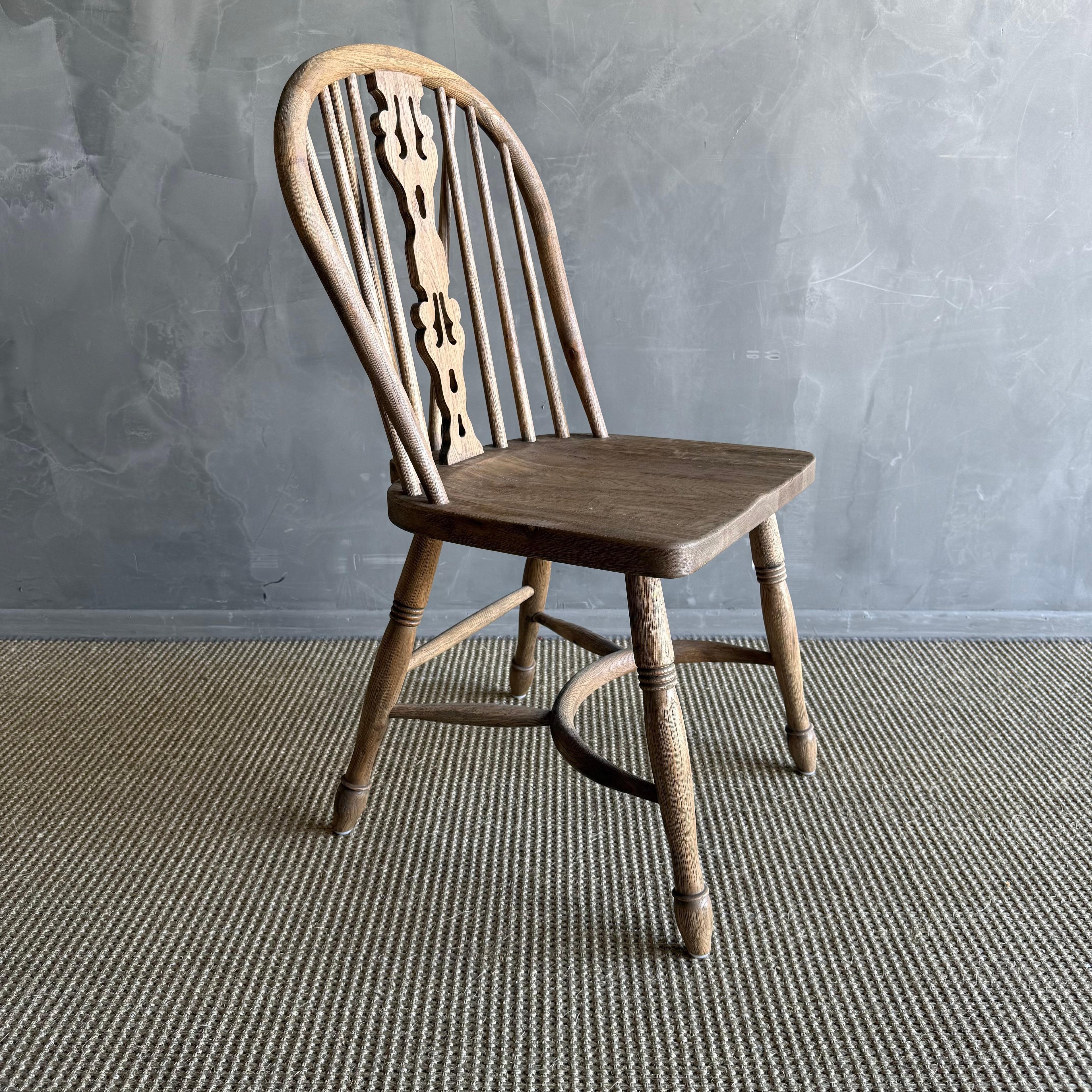 https://a.1stdibscdn.com/white-oak-dining-chairs-by-bloom-home-in-montana-brown-for-sale-picture-6/f_18223/f_490773721772658336883/IMG_5351_master.jpeg