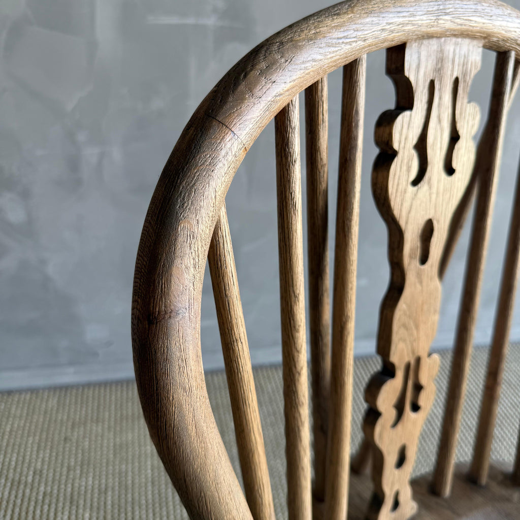 https://a.1stdibscdn.com/white-oak-dining-chairs-by-bloom-home-in-montana-brown-for-sale-picture-9/f_18223/f_490773721772658339851/IMG_5354_master.jpeg