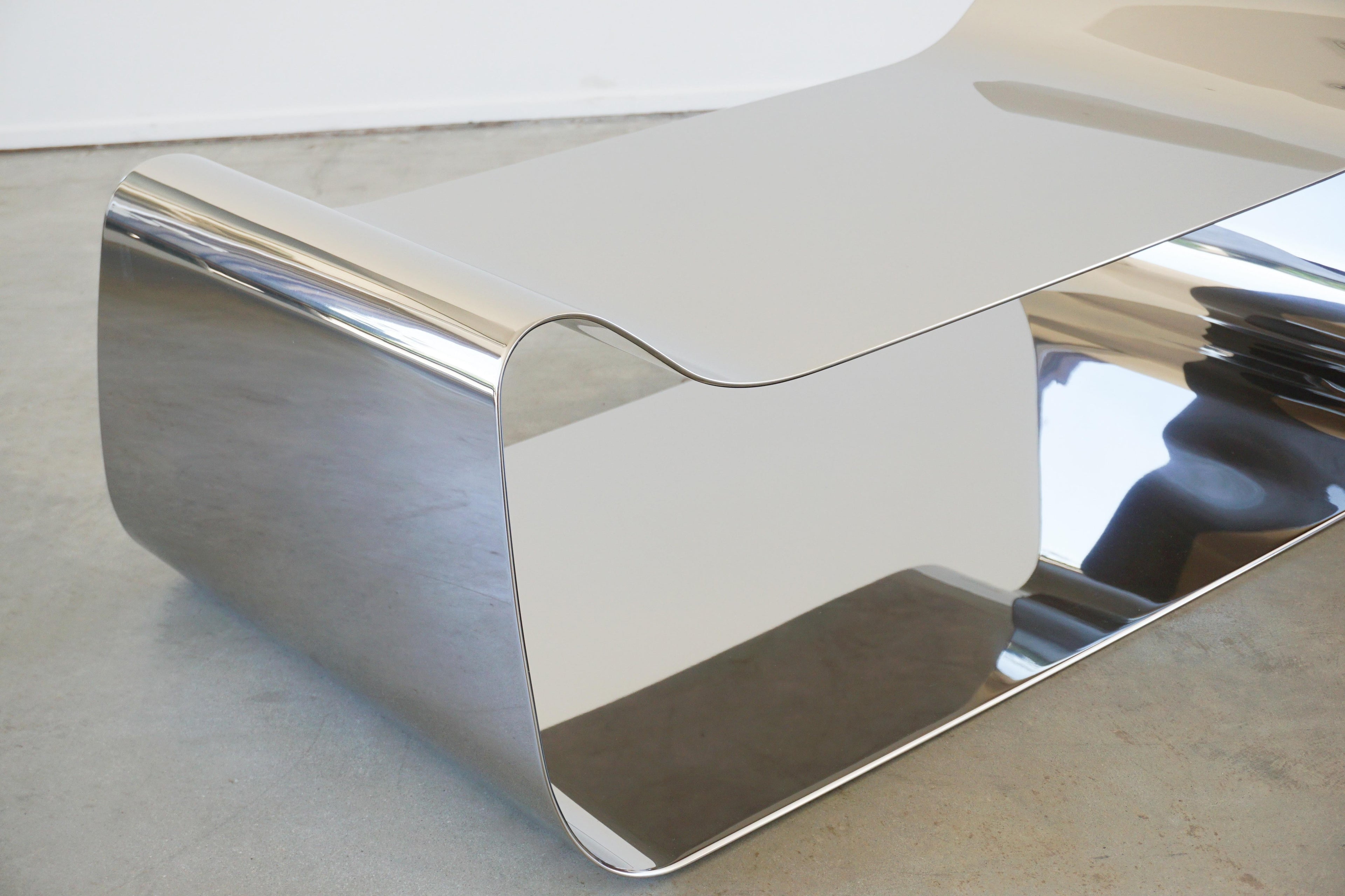 https://a.1stdibscdn.com/titanium-coffee-table-by-william-emmerson-for-sale-picture-3/f_12192/f_389737621711150216477/IMG_5592_master.jpeg