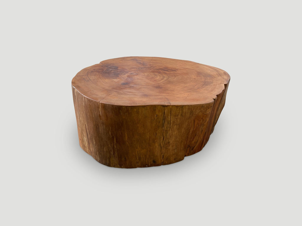https://a.1stdibscdn.com/andrianna-shamaris-reclaimed-mahogany-wood-coffee-table-for-sale-picture-4/f_10806/f_292305421655917309101/IMG_5638_master.JPG