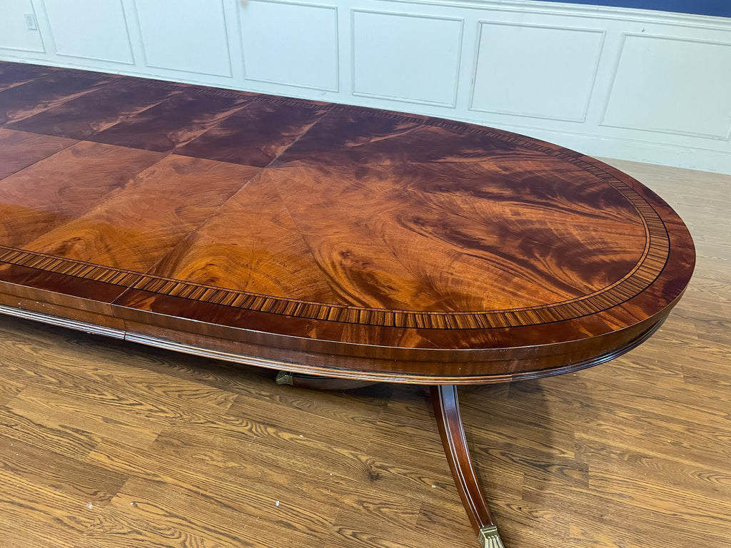https://a.1stdibscdn.com/oval-mahogany-dining-table-by-leighton-hall-showroom-sample-for-sale-picture-7/f_44162/f_437712421740360388299/IMG_5649_master.jpeg