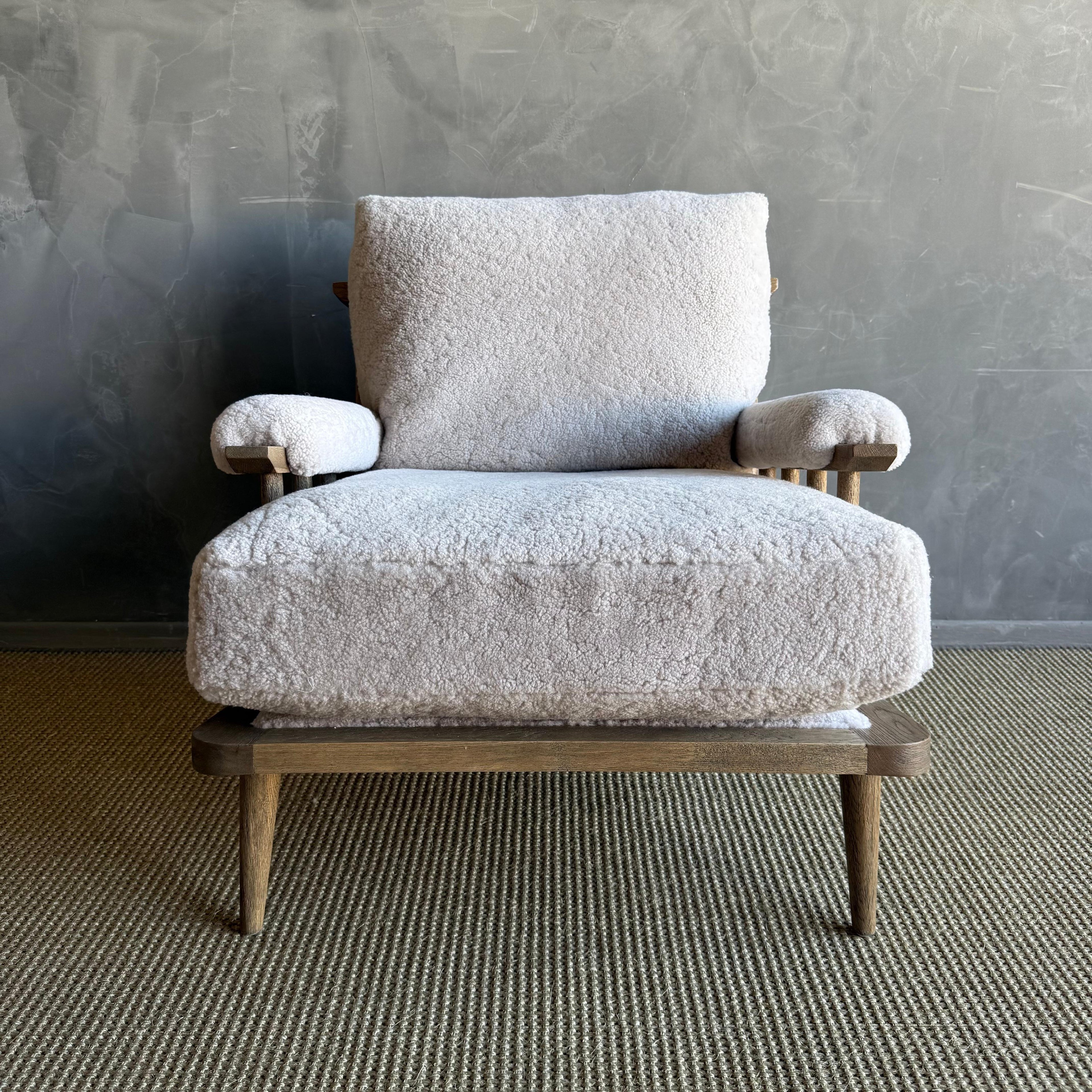 https://a.1stdibscdn.com/frances-white-oak-chair-upholstered-in-100-genuine-sheepskin-for-sale-picture-4/f_18223/f_492177521773434727284/IMG_5696_master.jpeg