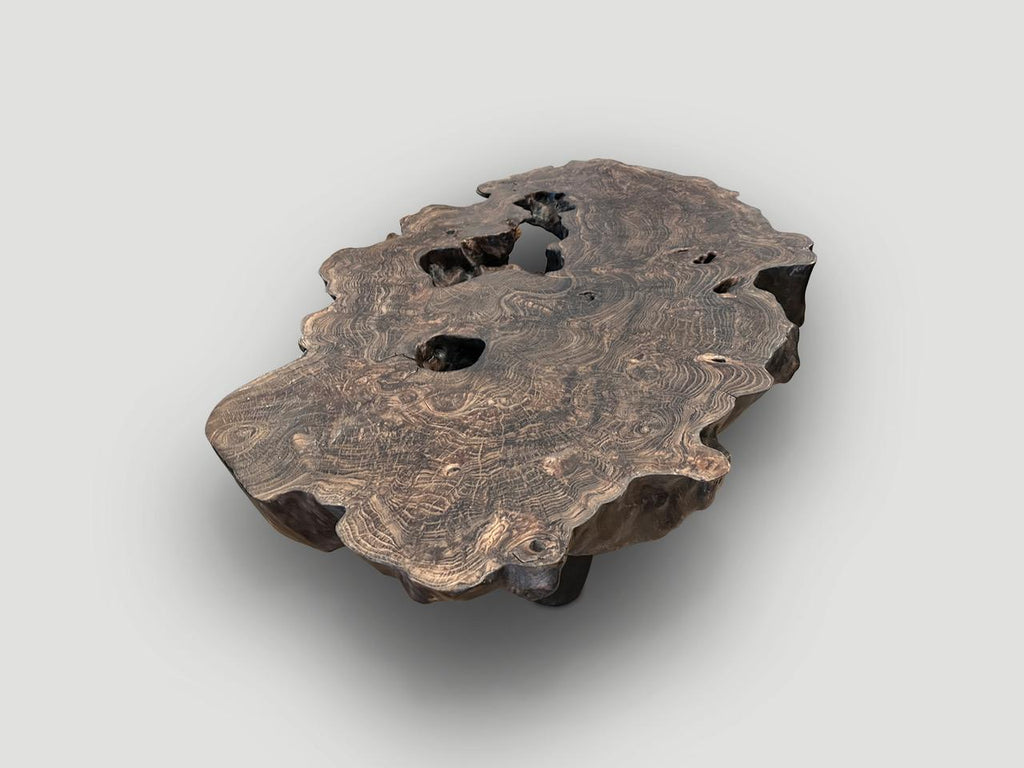 https://a.1stdibscdn.com/andrianna-shamaris-organic-lightly-charred-teak-wood-coffee-table-for-sale-picture-3/f_10806/f_335703321680191293349/IMG_5717_master.jpeg