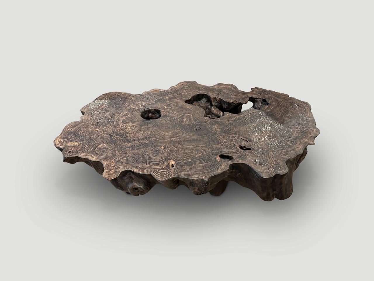 https://a.1stdibscdn.com/andrianna-shamaris-organic-lightly-charred-teak-wood-coffee-table-for-sale-picture-4/f_10806/f_335703321680191293635/IMG_5719_master.jpeg