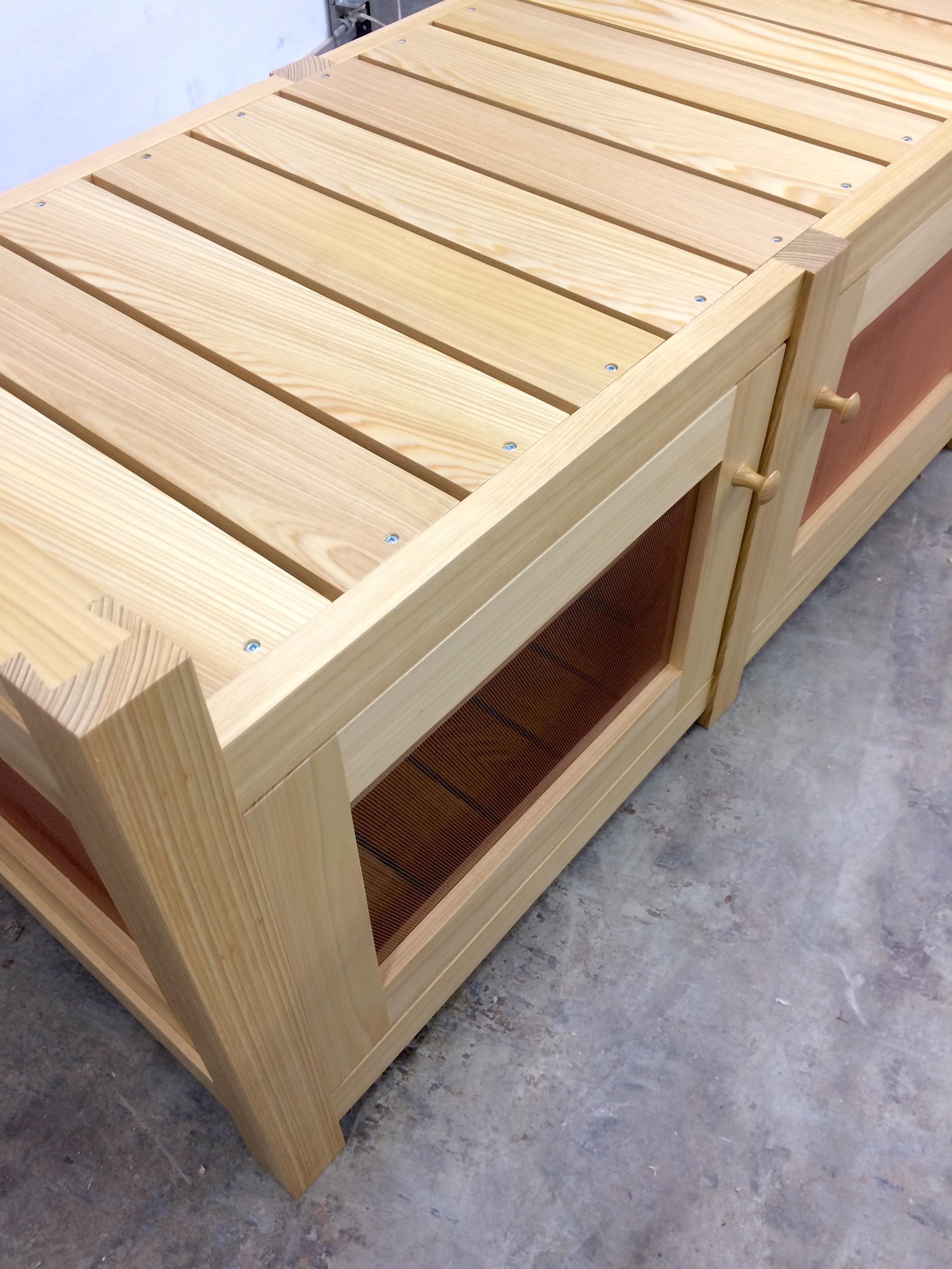 https://a.1stdibscdn.com/cypress-boot-and-shoe-bench-with-storage-below-and-copper-mesh-panels-for-sale-picture-9/f_38643/f_164992221571667545699/IMG_5838_master.jpg