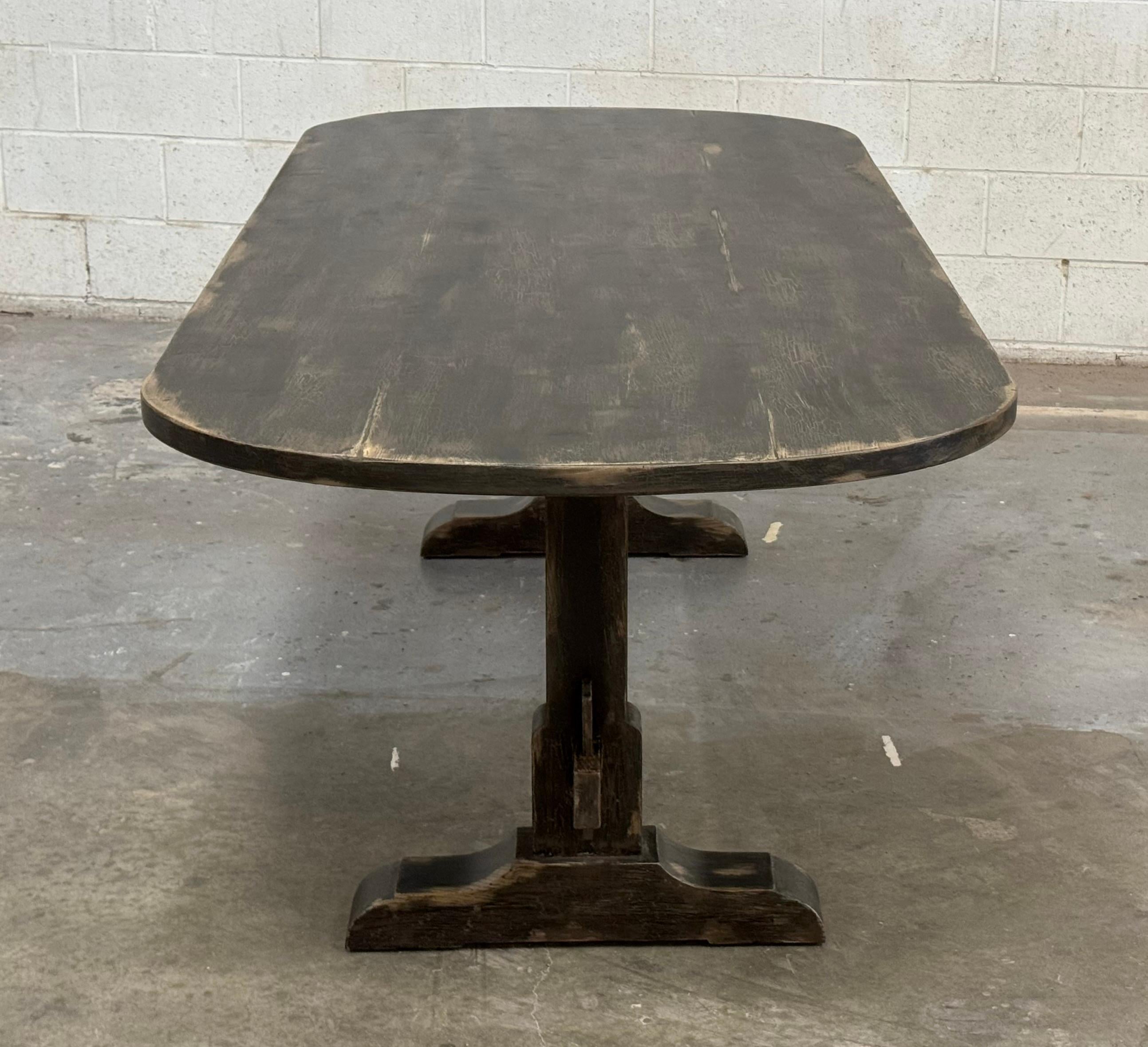 https://a.1stdibscdn.com/custom-painted-evy-trestle-table-built-to-order-by-petersen-antiques-for-sale-picture-8/f_8065/f_446692921745242709307/IMG_5870_master.jpeg
