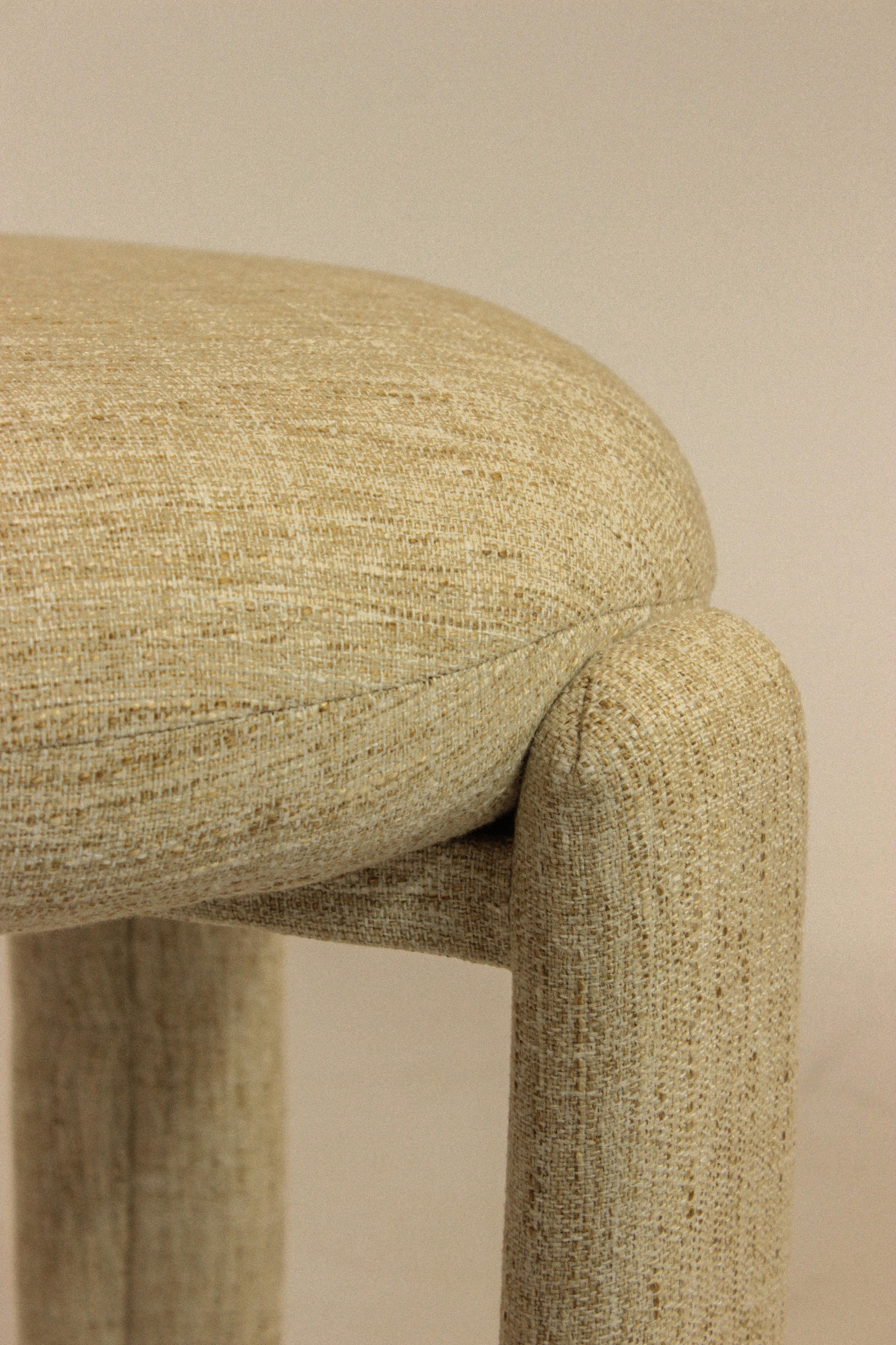 https://a.1stdibscdn.com/handmade-contemporary-mambo-unlimited-ideas-choux-vienna-beige-chair-for-sale-picture-11/f_40973/f_455640121750686316356/IMG_5947_master.jpg