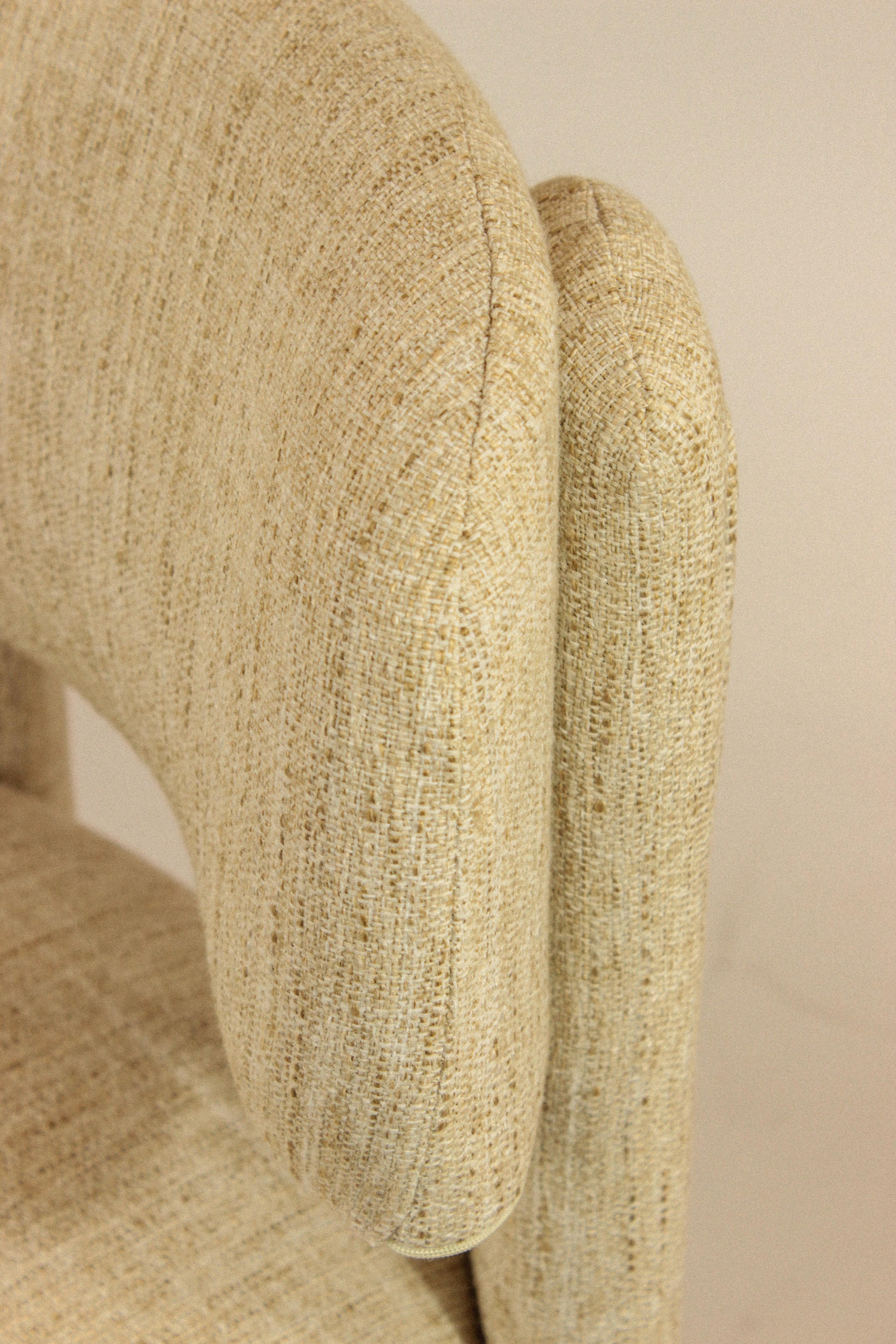 https://a.1stdibscdn.com/handmade-contemporary-mambo-unlimited-ideas-choux-vienna-beige-chair-for-sale-picture-6/f_40973/f_455640121750686316537/IMG_5950_master.jpg