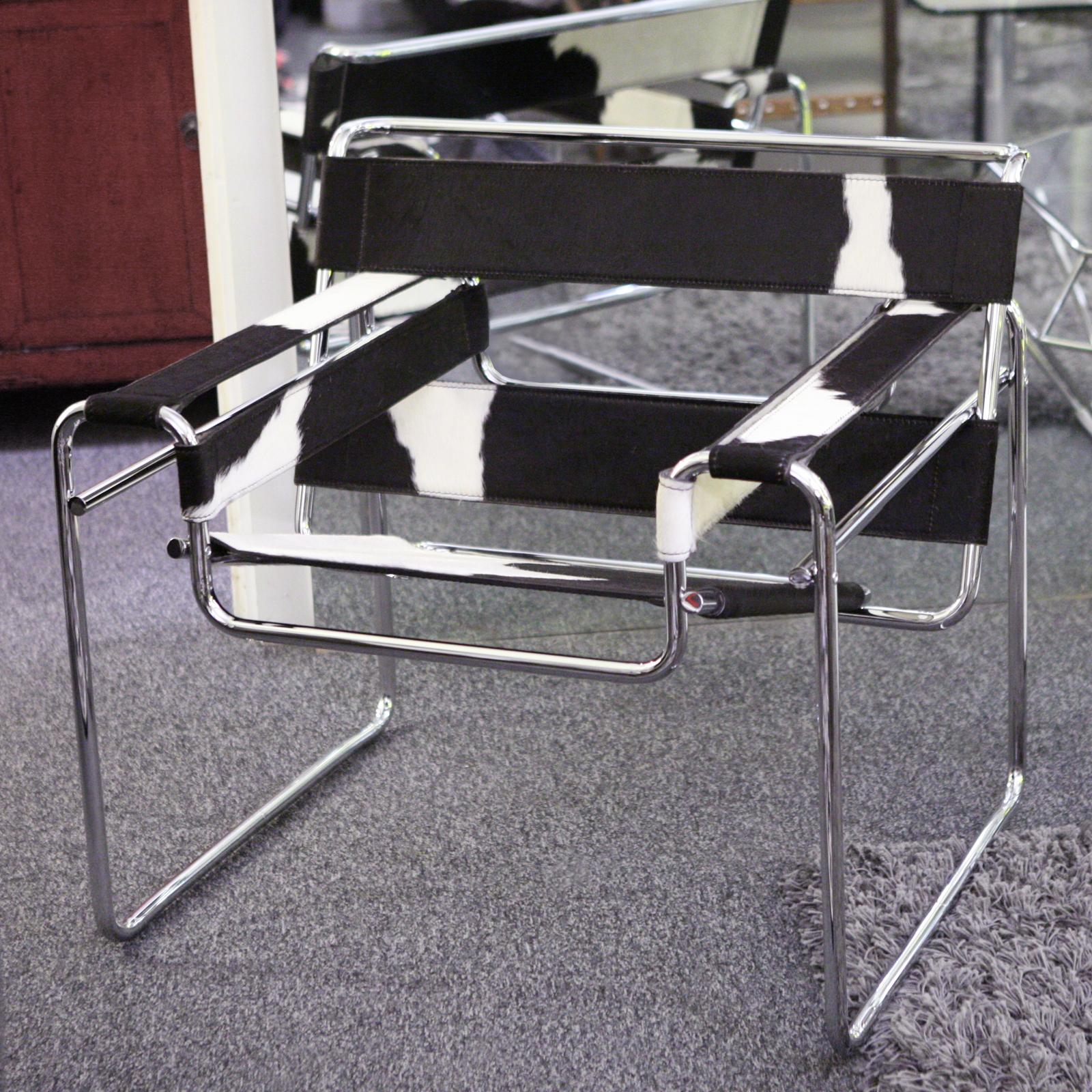 https://a.1stdibscdn.com/wassily-cowhide-2-armchair-for-sale-picture-2/f_14282/1551350208303/IMG_5955_master.JPG
