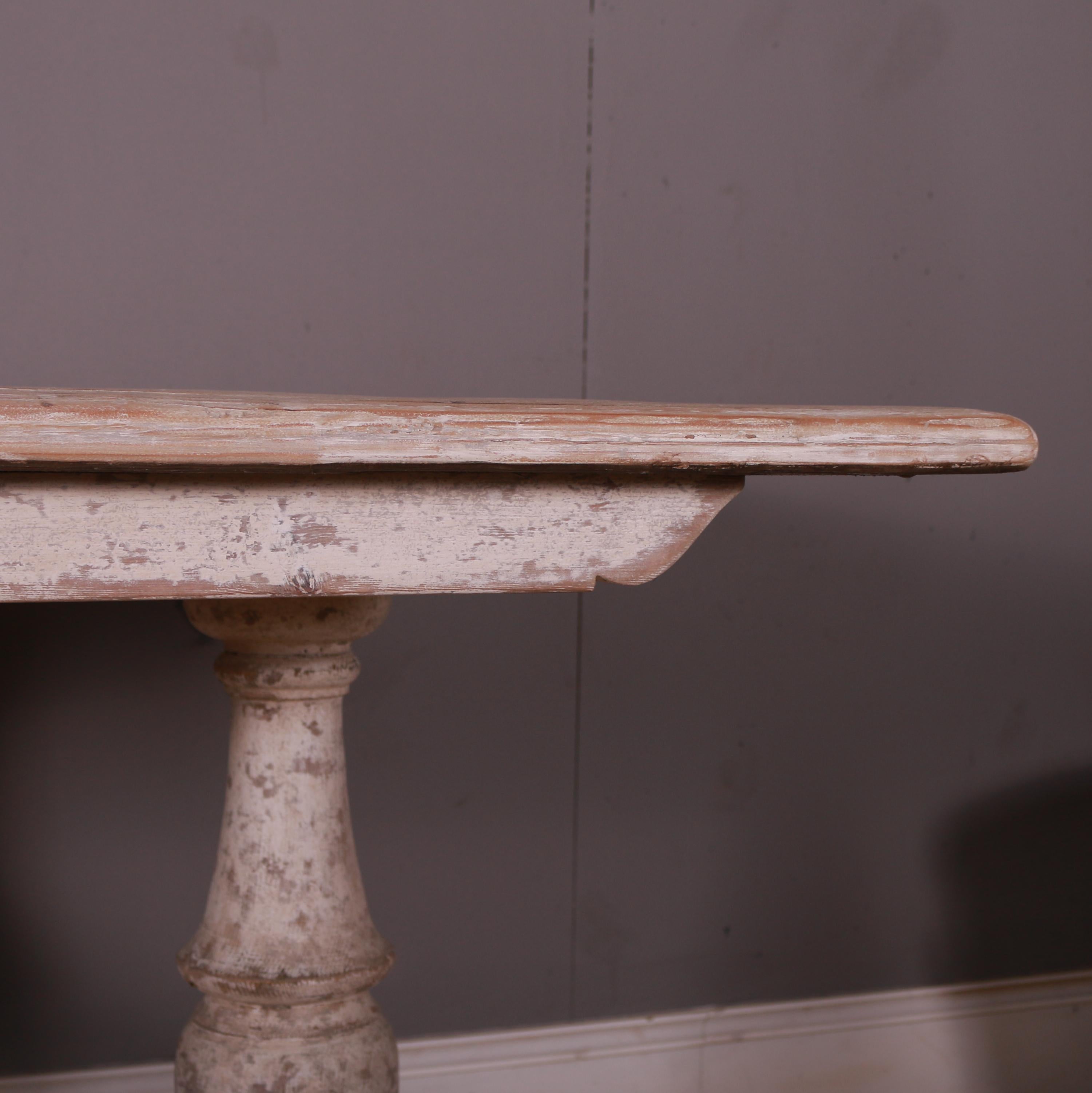 https://a.1stdibscdn.com/custom-build-italian-style-trestle-table-for-sale-picture-5/f_24833/f_334400721679571206444/IMG_5980_001_master.JPG