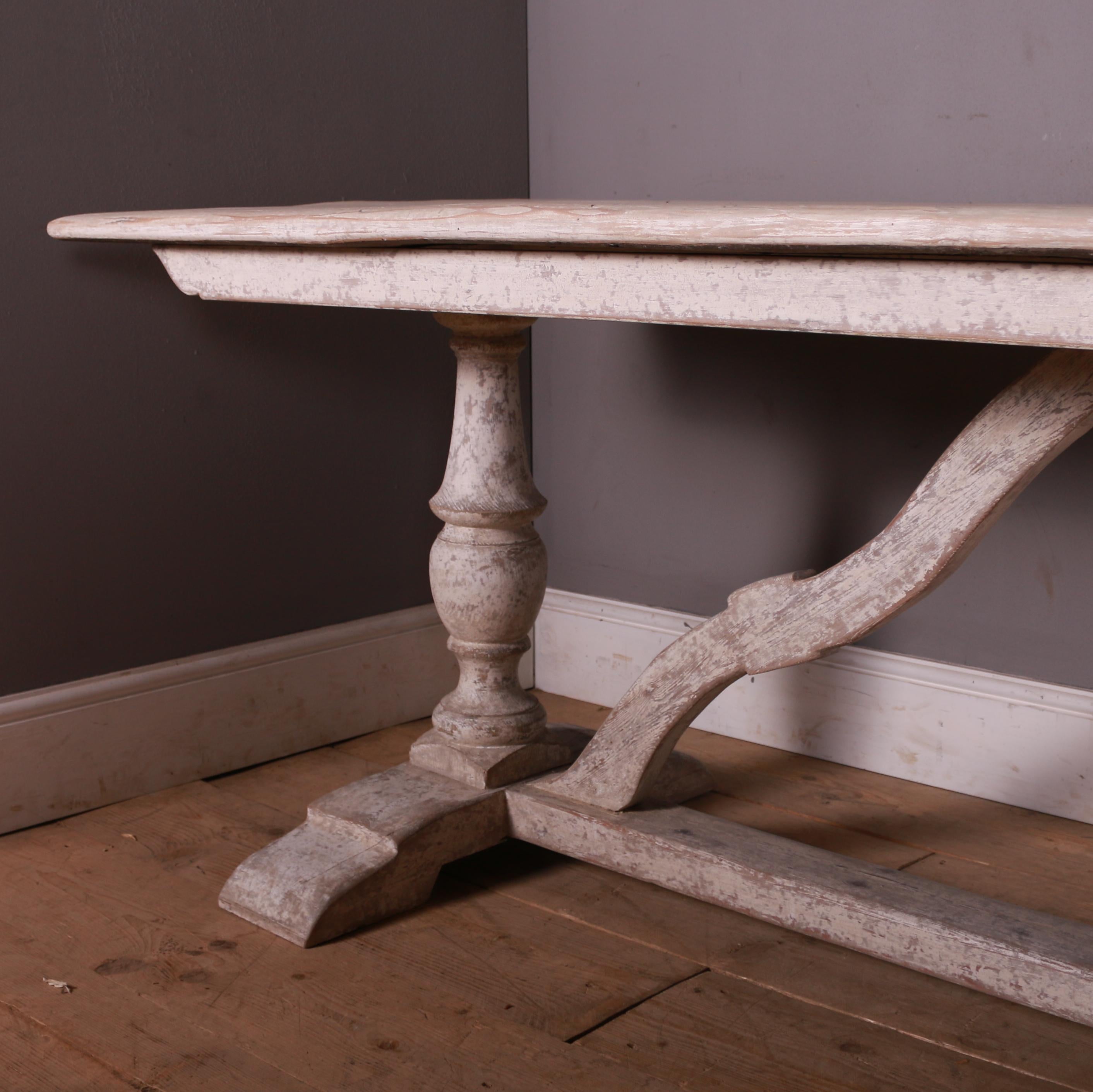 https://a.1stdibscdn.com/custom-build-italian-style-trestle-table-for-sale-picture-7/f_24833/f_334400721679571242575/IMG_5982_001_master.JPG