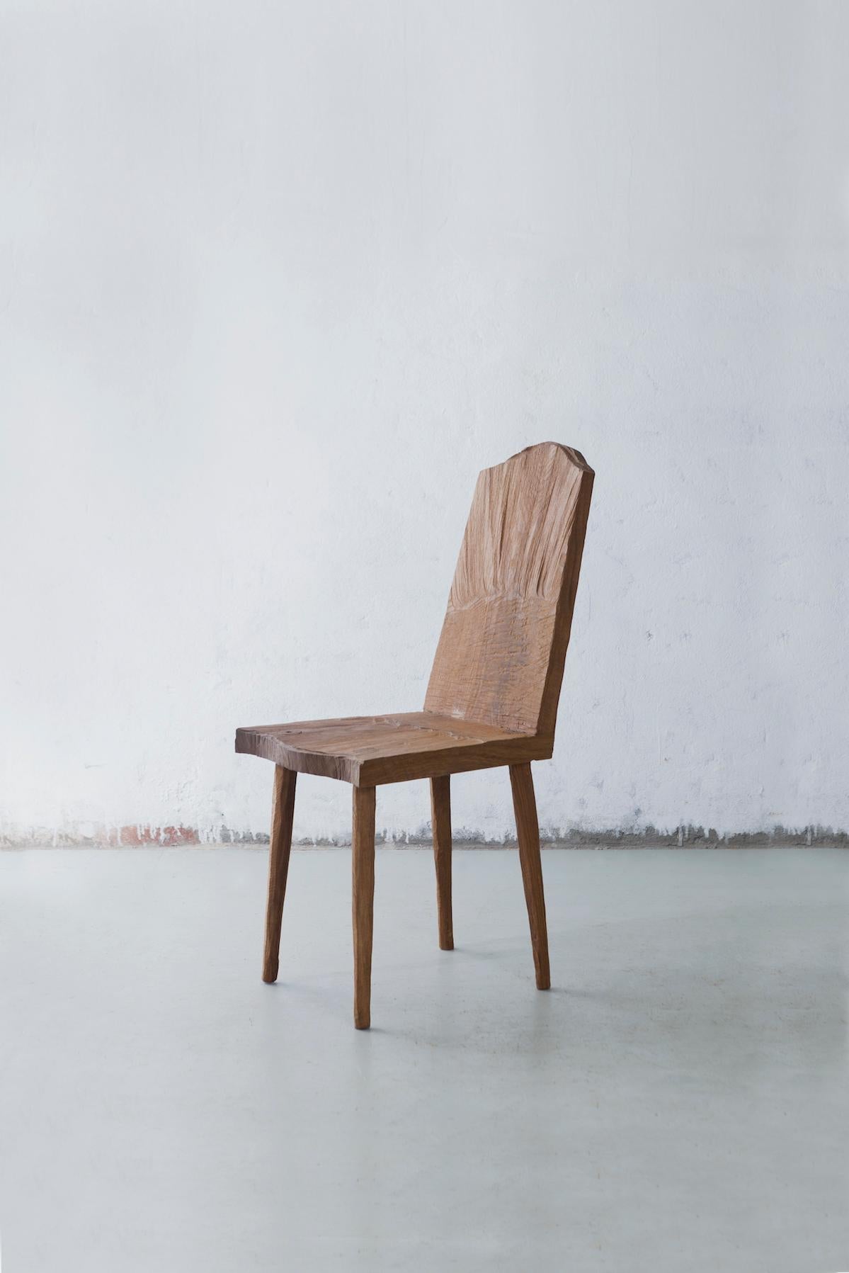 https://a.1stdibscdn.com/sculpted-chair-n1-in-solid-oak-wood-for-sale-picture-2/f_31233/f_296306021658160572930/IMG_6132_master.jpg