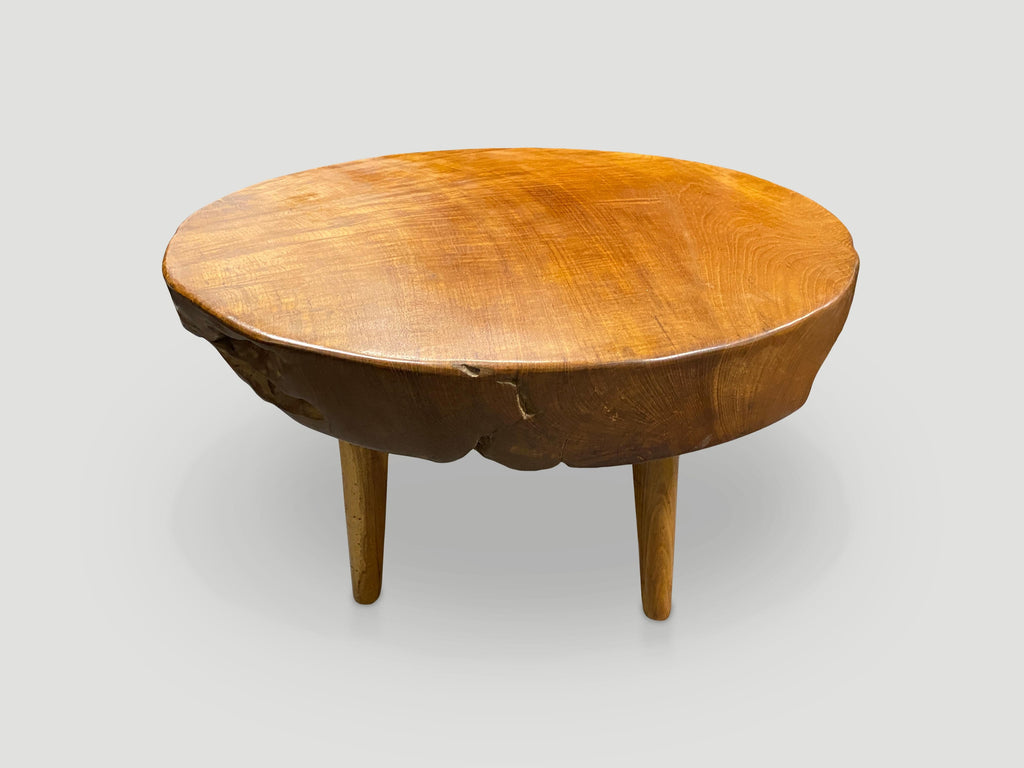 https://a.1stdibscdn.com/andrianna-shamaris-mid-century-style-round-coffee-table-for-sale-picture-3/f_10806/f_456970821751470937432/IMG_6213_master.JPG