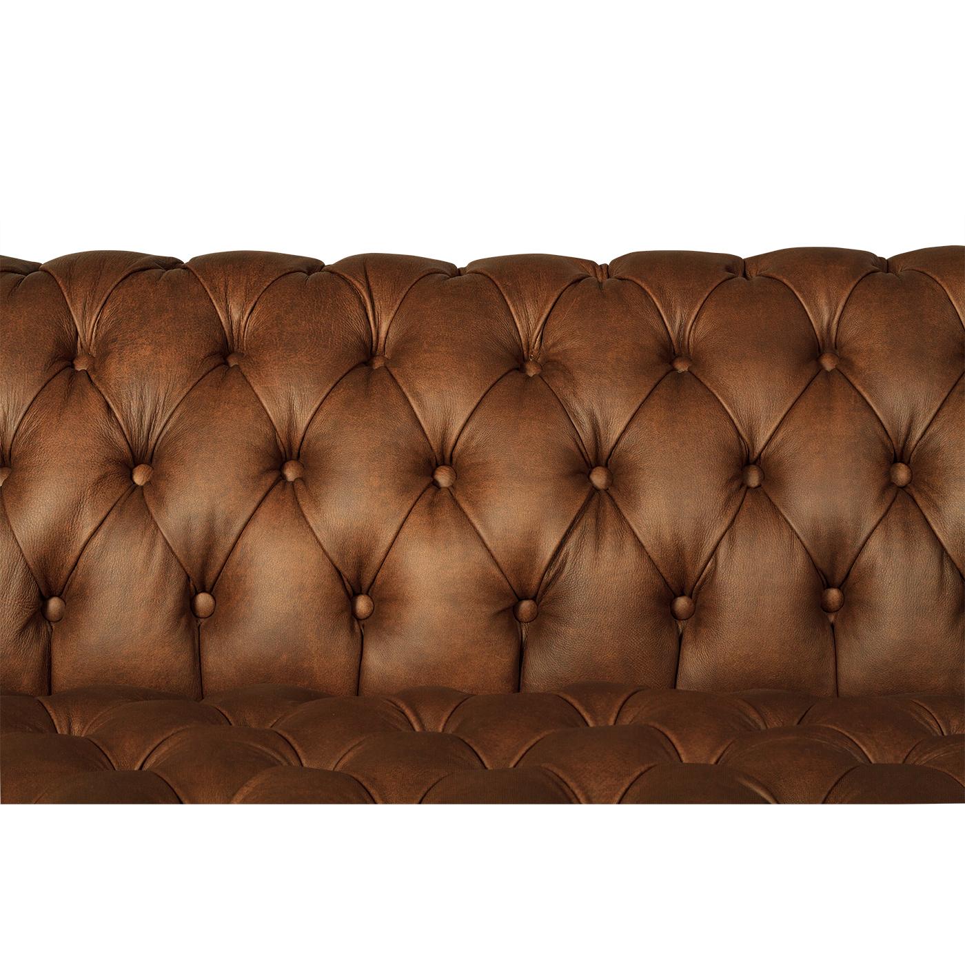 https://a.1stdibscdn.com/leather-4-seater-chesterfield-sofa-for-sale-picture-3/f_8038/f_295147021657509606486/IMG_6302_master.jpg