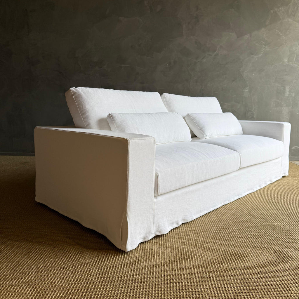 https://a.1stdibscdn.com/custom-made-white-belgian-linen-slip-cover-sofa-with-down-cushions-95-for-sale-picture-9/f_18223/f_453498521749243747839/IMG_6312_master.jpg