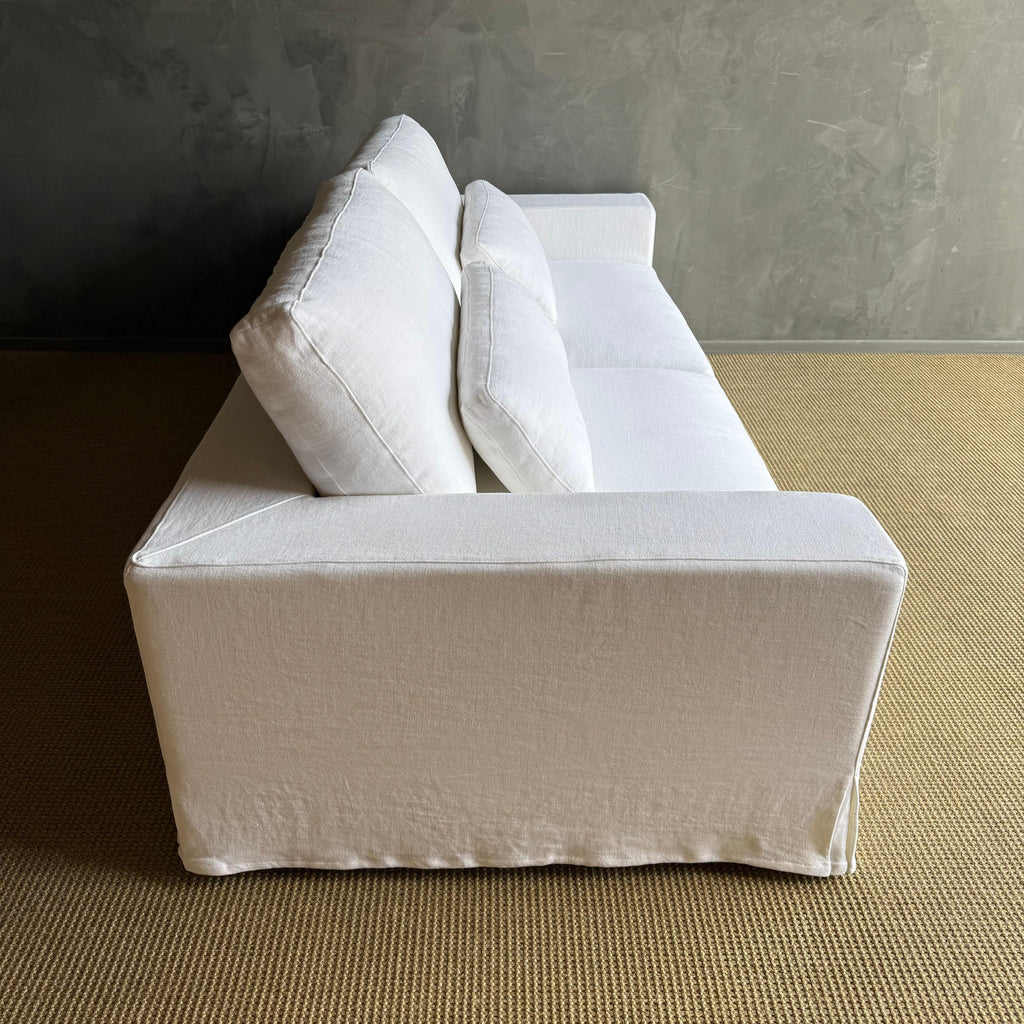 https://a.1stdibscdn.com/custom-made-white-belgian-linen-slip-cover-sofa-with-down-cushions-95-for-sale-picture-12/f_18223/f_453498521749243755480/IMG_6315_master.jpg
