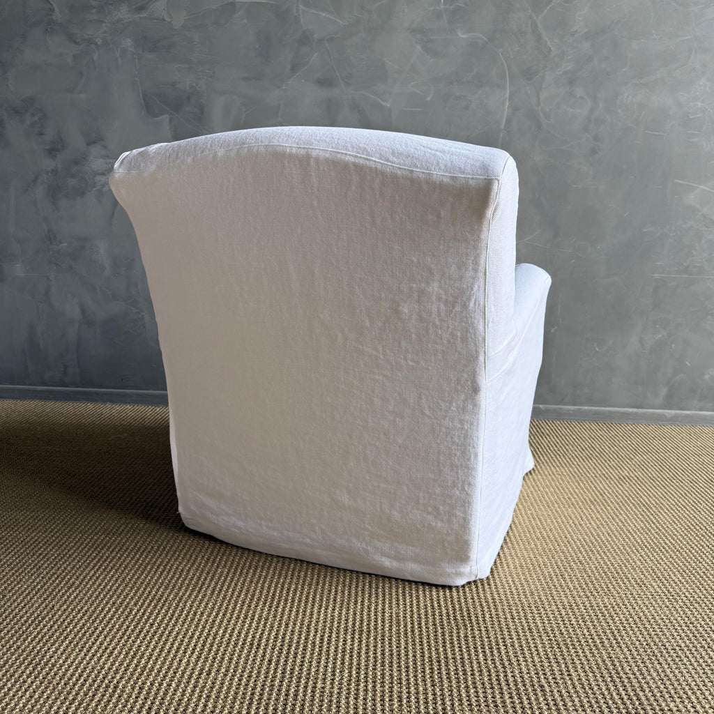 https://a.1stdibscdn.com/custom-slip-covered-linen-english-arm-chair-made-to-order-with-down-cushion-for-sale-picture-10/f_18223/f_494478121774907584720/IMG_6315_master.jpeg