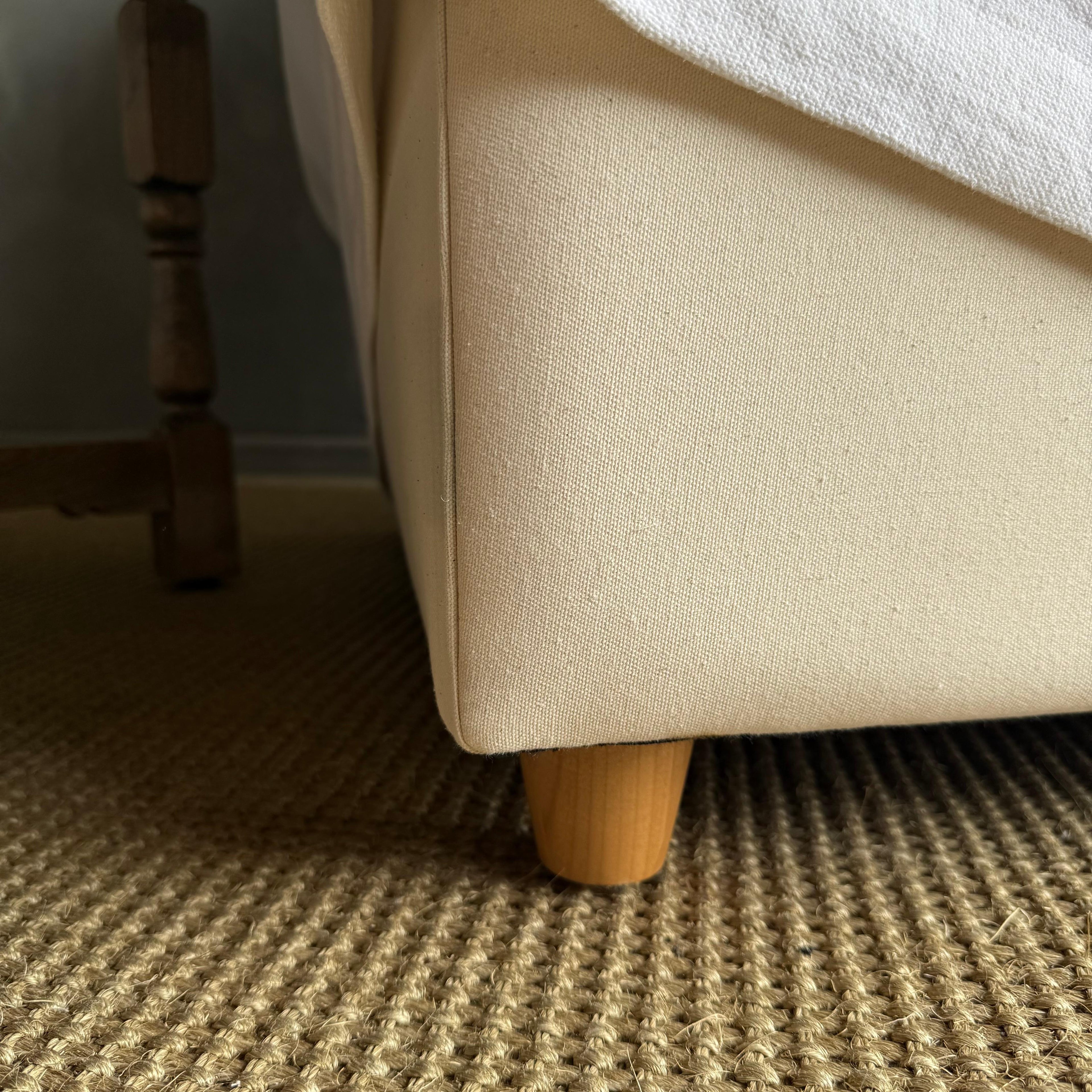 https://a.1stdibscdn.com/custom-slip-covered-linen-english-arm-chair-made-to-order-with-down-cushion-for-sale-picture-13/f_18223/f_494478121774907585213/IMG_6324_master.jpeg