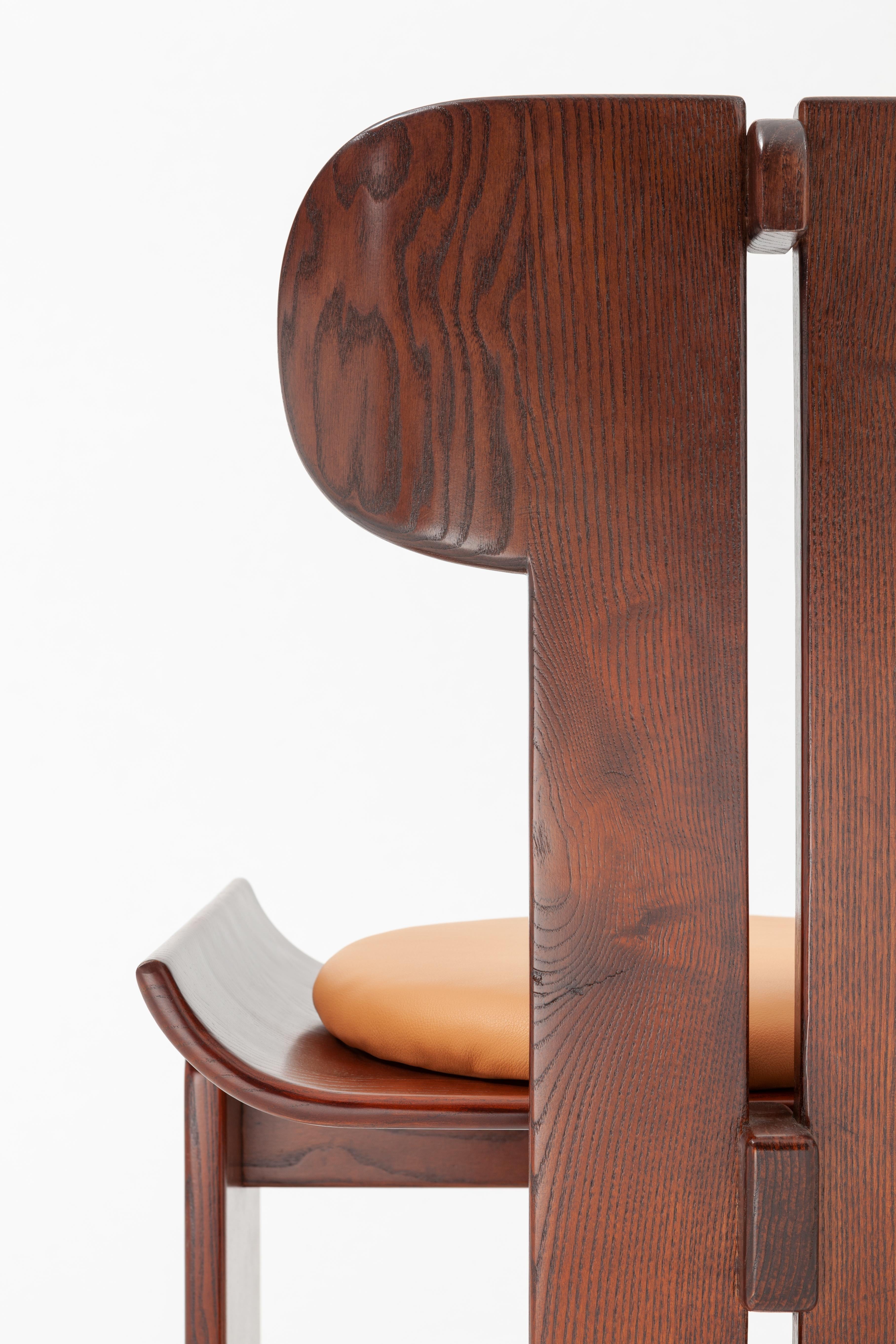 https://a.1stdibscdn.com/contemporary-dining-alea-chair-by-hannes-peer-for-sem-paesaggio-collection-for-sale-picture-4/f_16392/f_260333321636375576014/IMG_6408_master.jpg