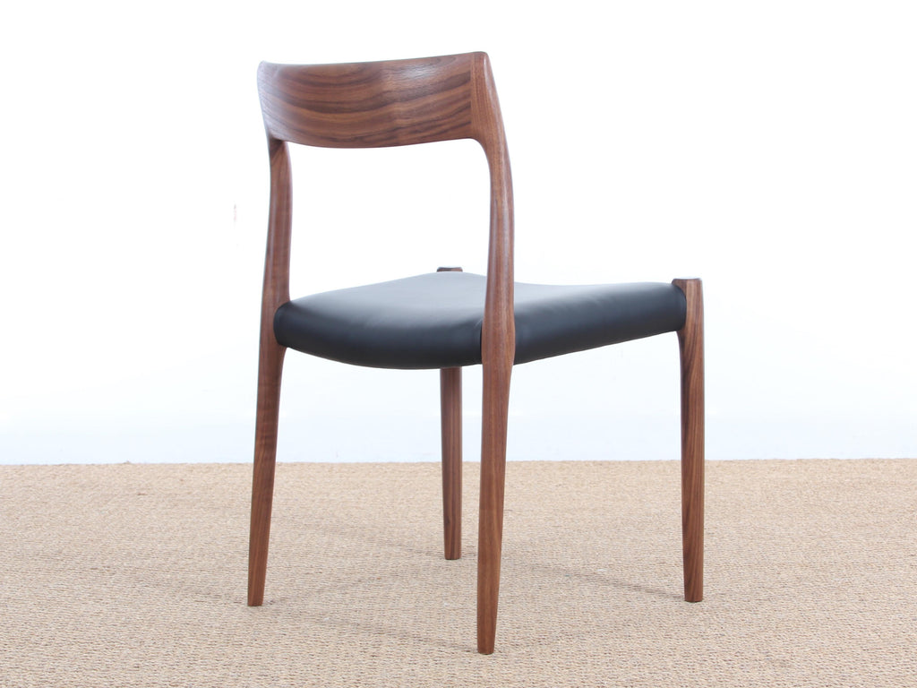 https://a.1stdibscdn.com/mid-century-modern-danish-chair-model-77-by-niels-o-mller-new-model-for-sale-picture-11/f_17192/f_427969421734461626296/IMG_6504_master.JPG