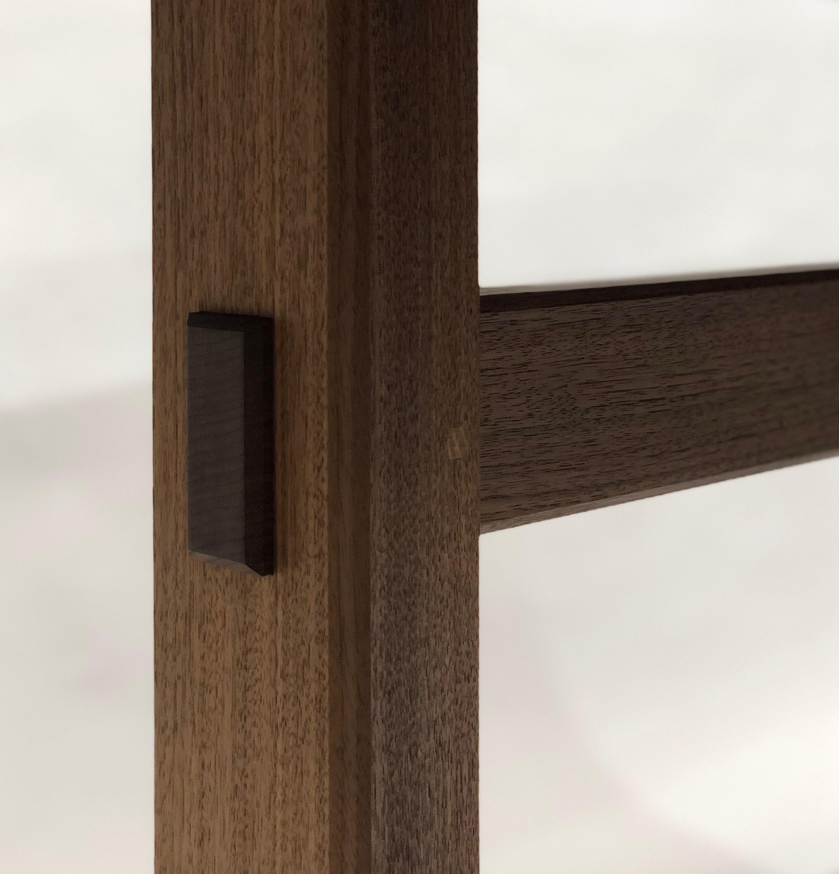 https://a.1stdibscdn.com/trestle-base-dining-table-in-quartersawn-walnut-by-brian-holcombe-for-sale-picture-3/f_45782/f_201312621596812481782/IMG_6731_master.jpeg