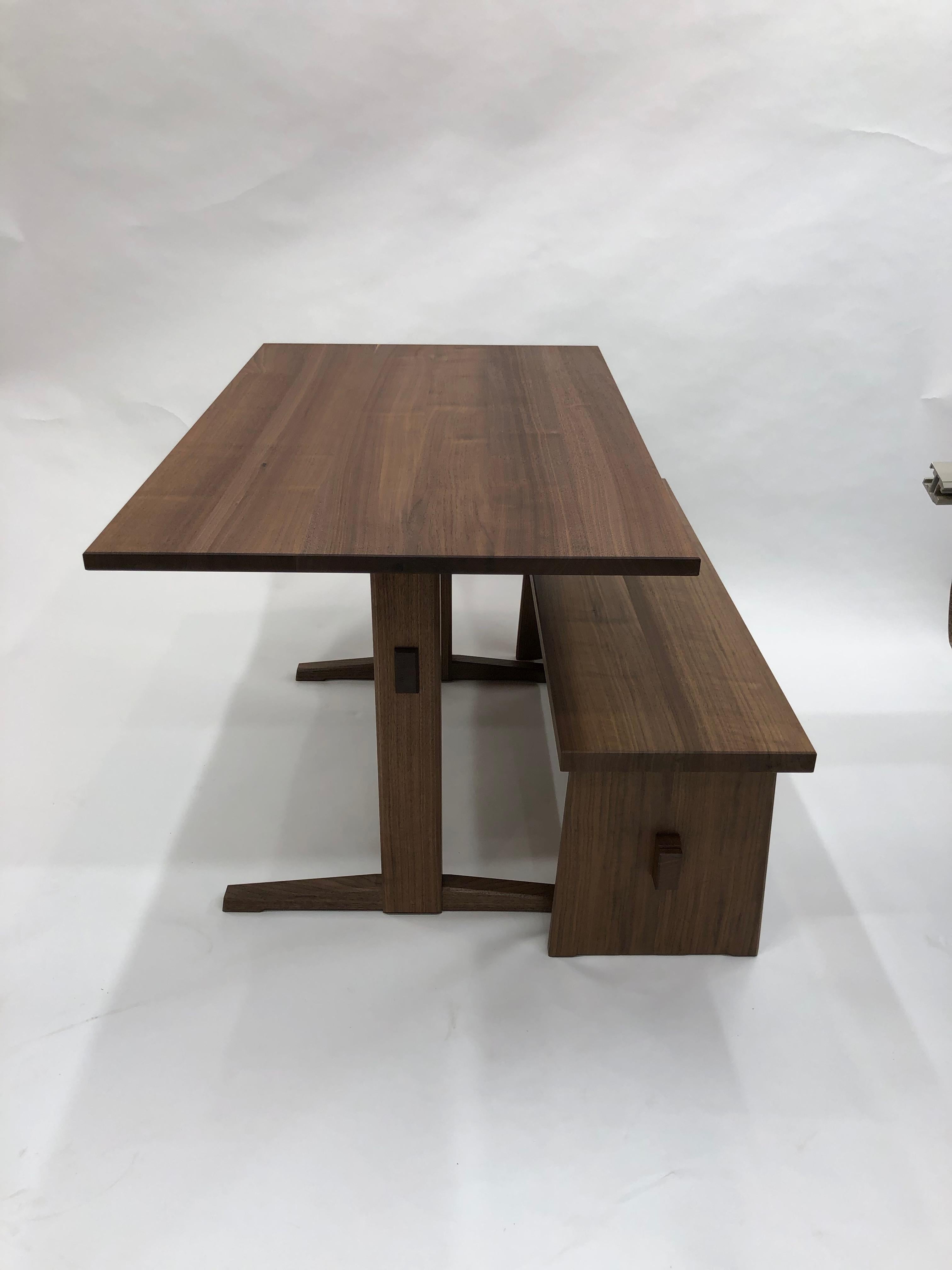 https://a.1stdibscdn.com/trestle-base-dining-table-in-quartersawn-walnut-by-brian-holcombe-for-sale-picture-7/f_45782/f_201312621596812562079/IMG_6737_master.jpeg