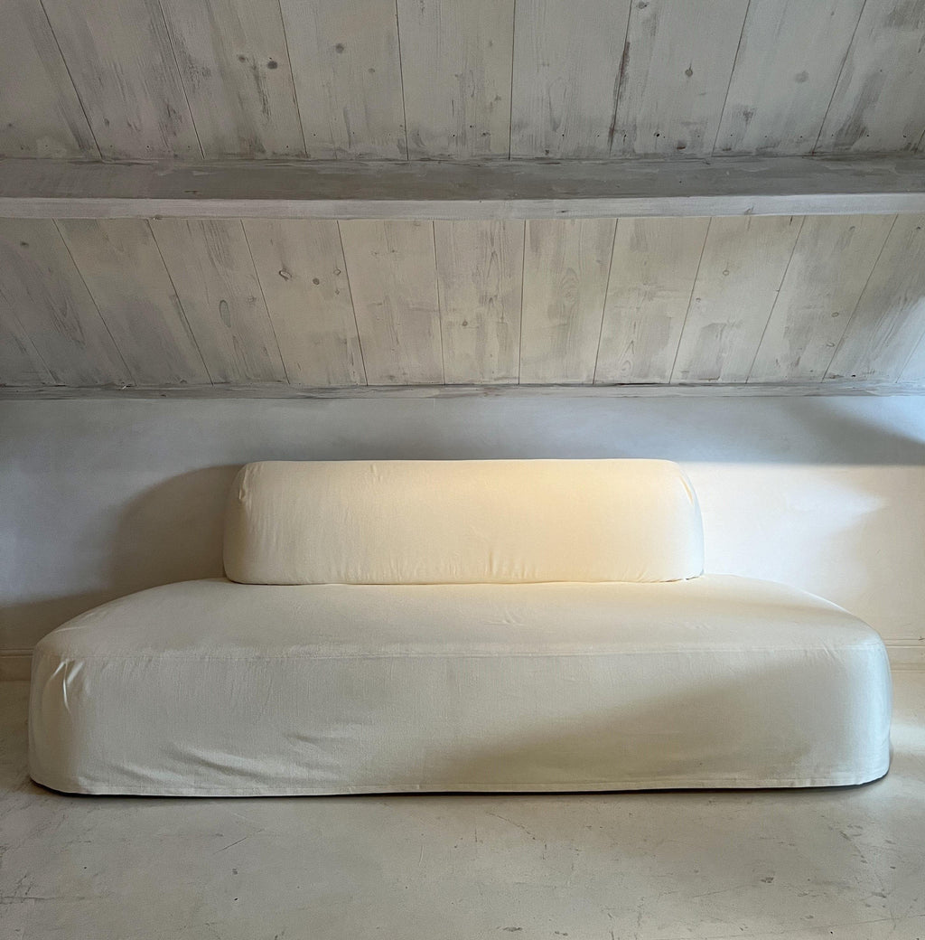https://a.1stdibscdn.com/slipcover-sofa-tristan-3-seat-custom-for-sale-picture-7/f_20233/f_379751421705443673278/IMG_6791_master.JPG