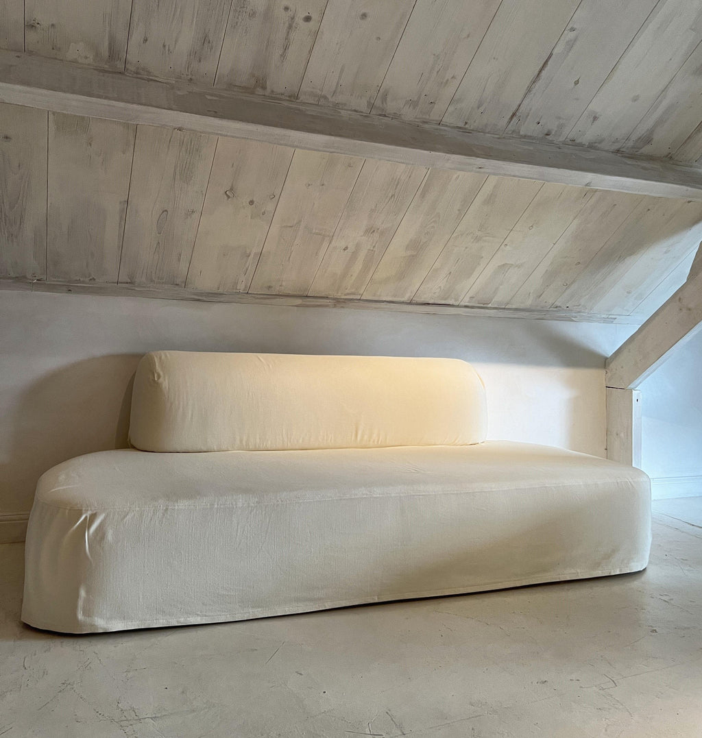 https://a.1stdibscdn.com/slipcover-sofa-tristan-3-seat-custom-for-sale-picture-8/f_20233/f_379751421705443676279/IMG_6792_master.JPG