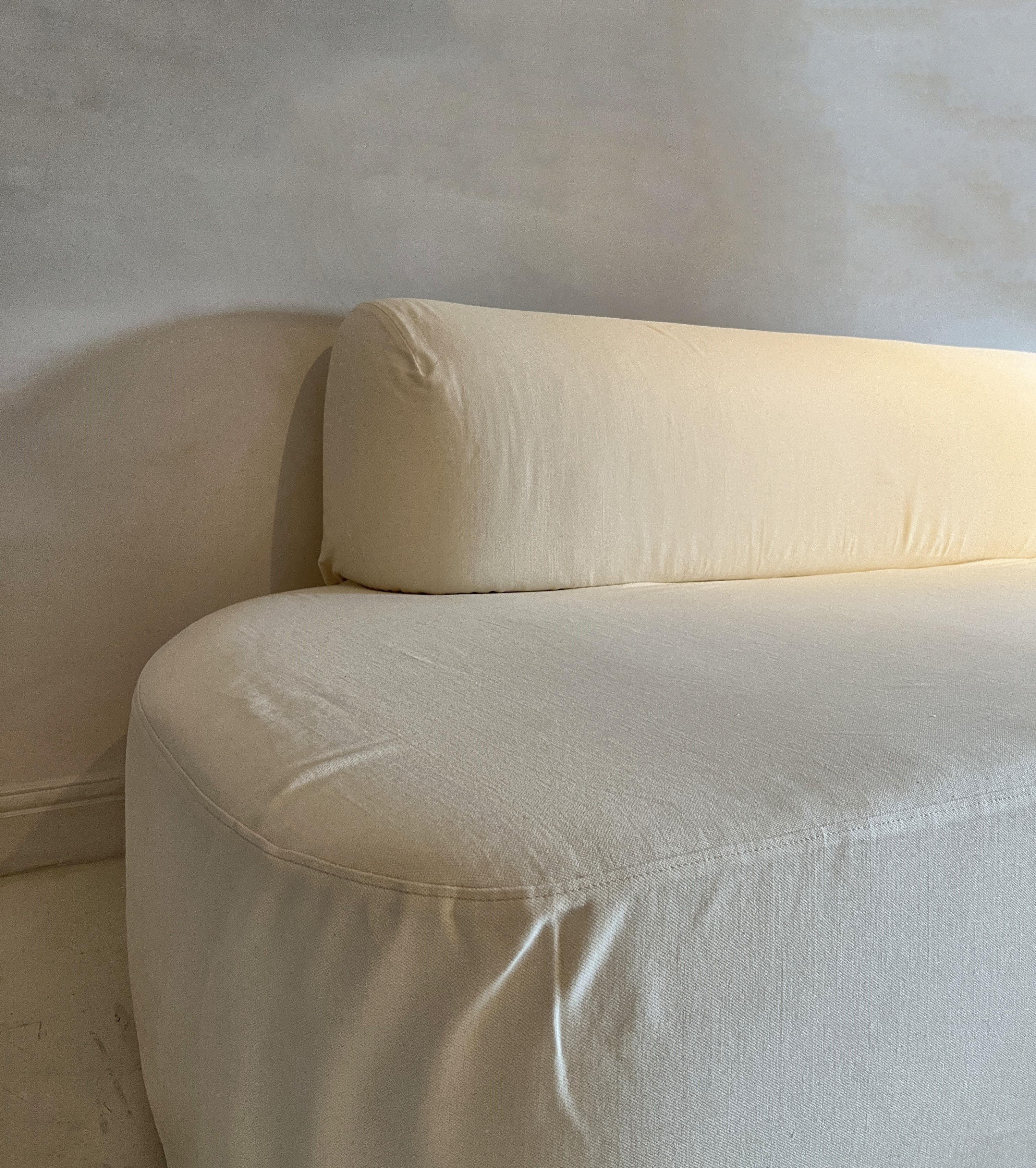 https://a.1stdibscdn.com/slipcover-sofa-tristan-3-seat-custom-for-sale-picture-9/f_20233/f_379751421705443676338/IMG_6793_master.JPG